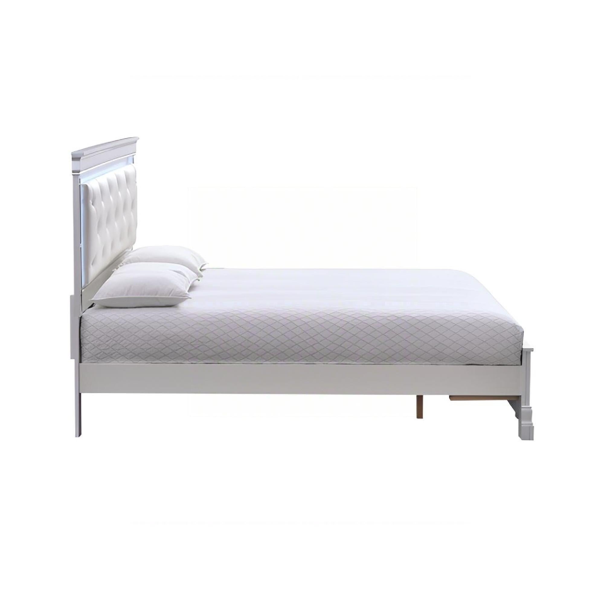 Verona G6735B-QSB Queen Bed (Mattress Not Included), Pearl