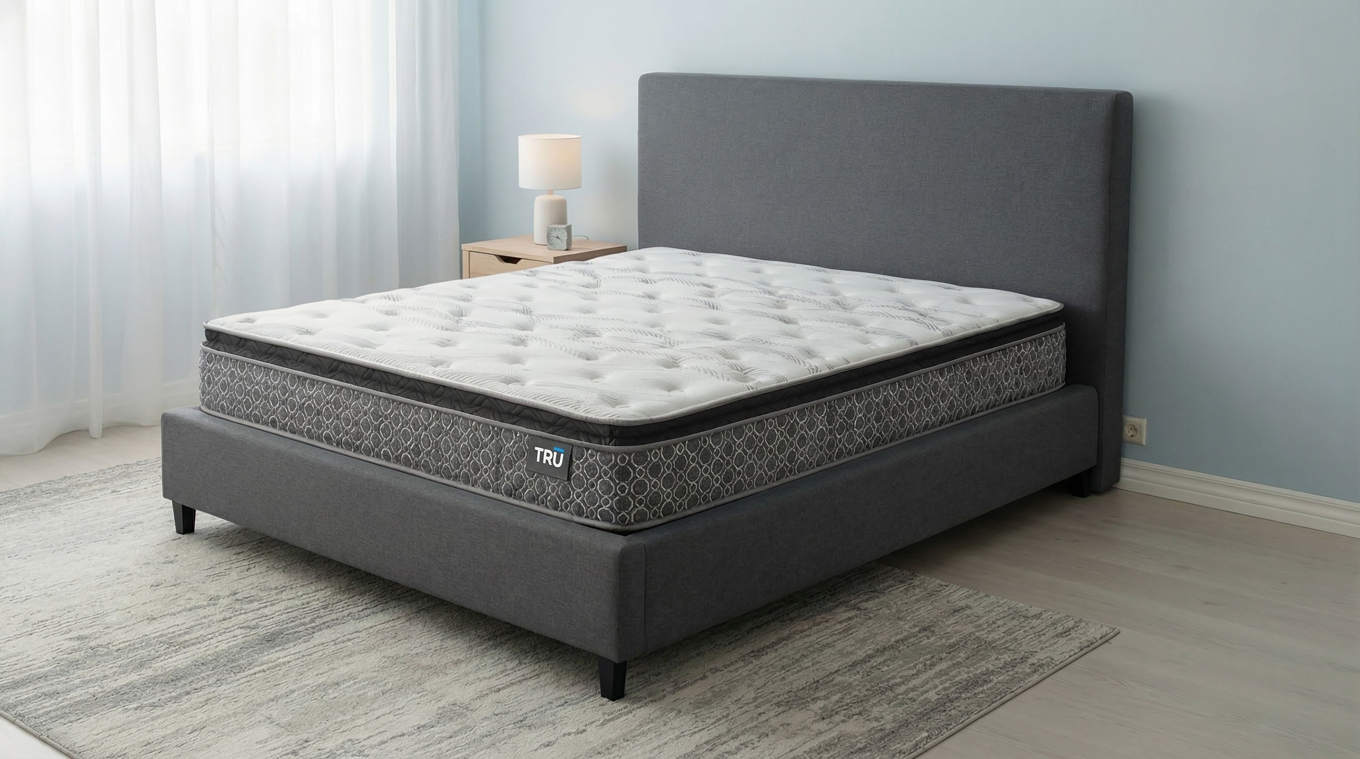 Hayes 11-inch Eastern King Pillow Top Foam Hybrid Mattress-