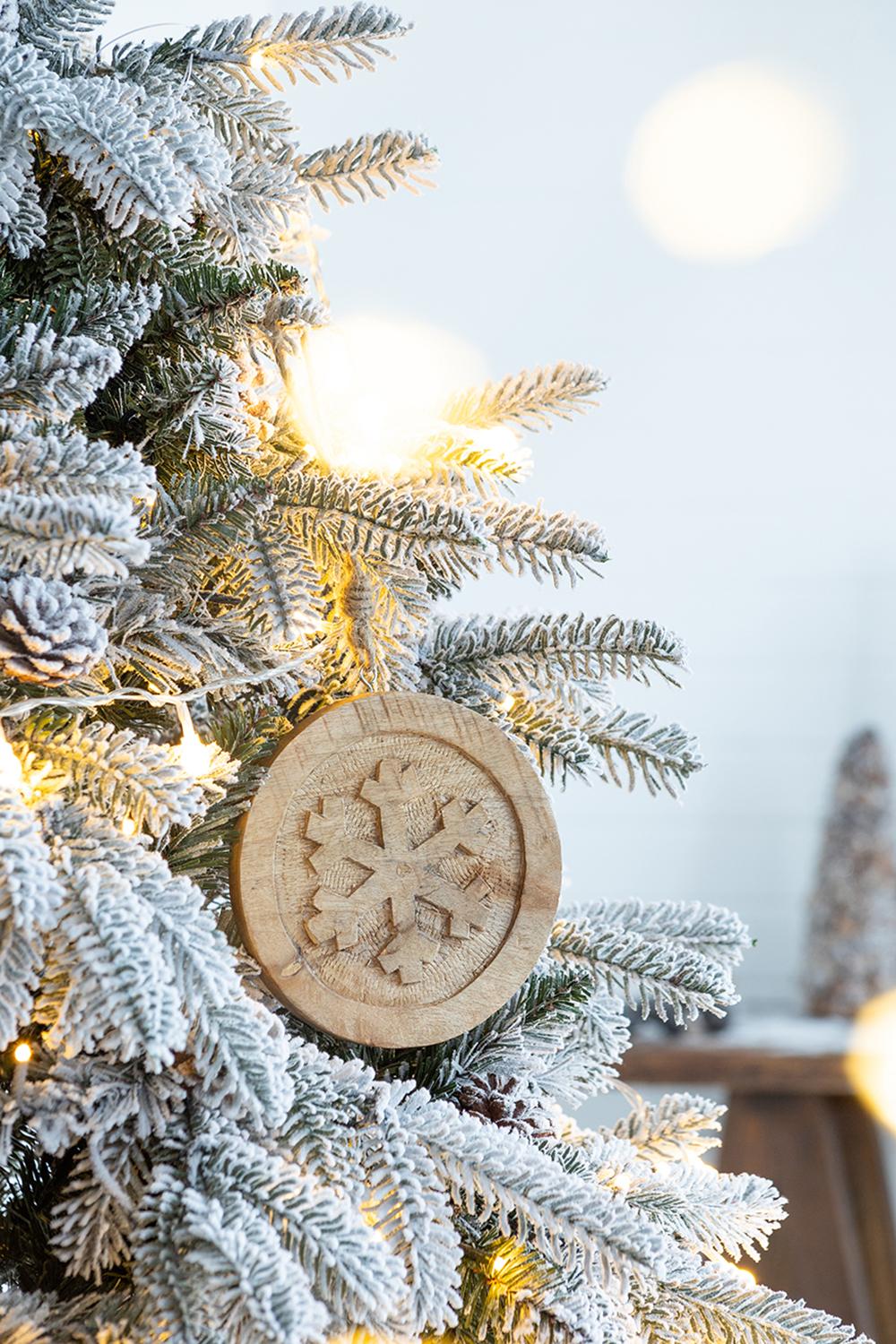 6" x 6" Wooden Hanging Circle with Snowflake Cut - Set of 12