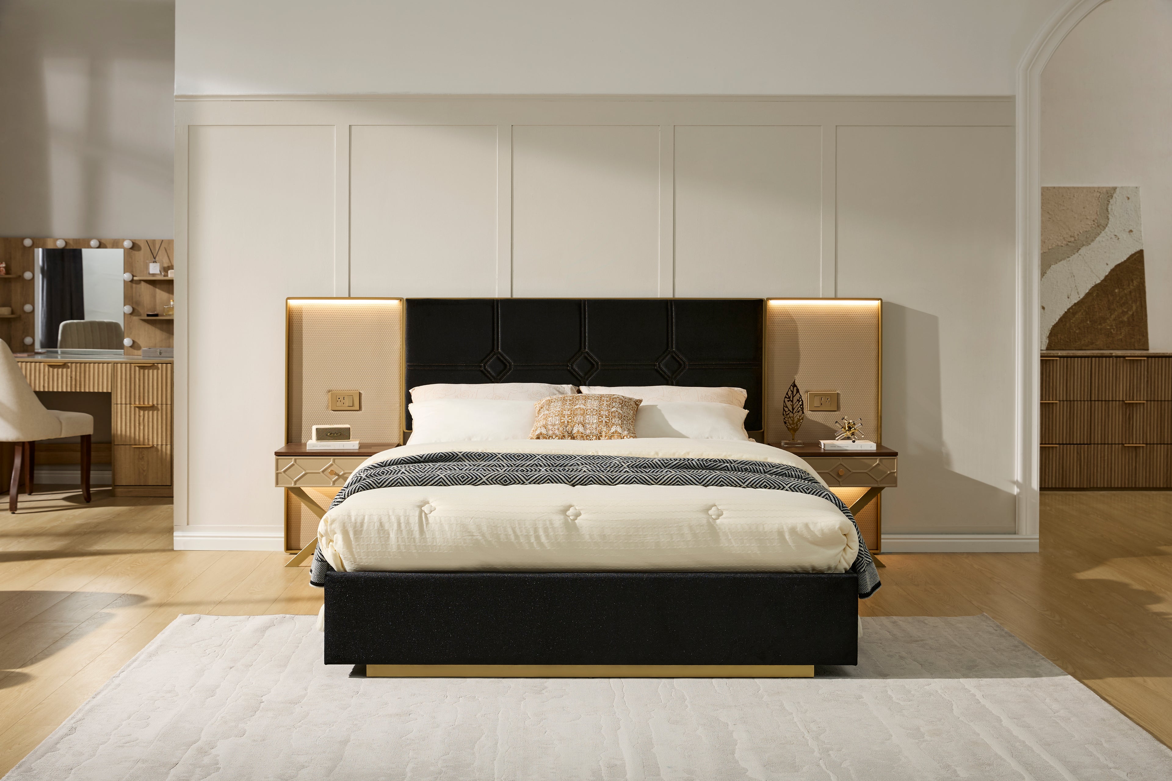 Luxurious Queen Platform Bed Frame
