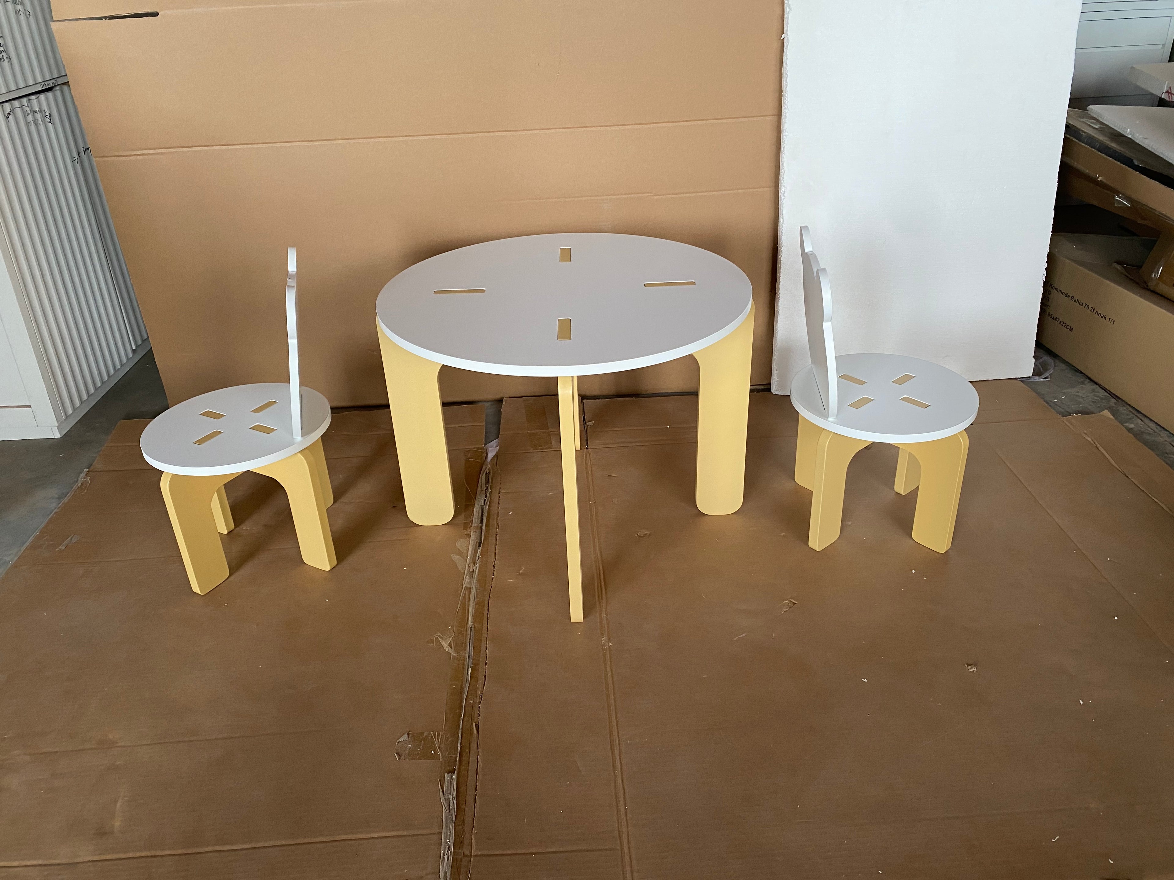 Kids Table and Chair Set