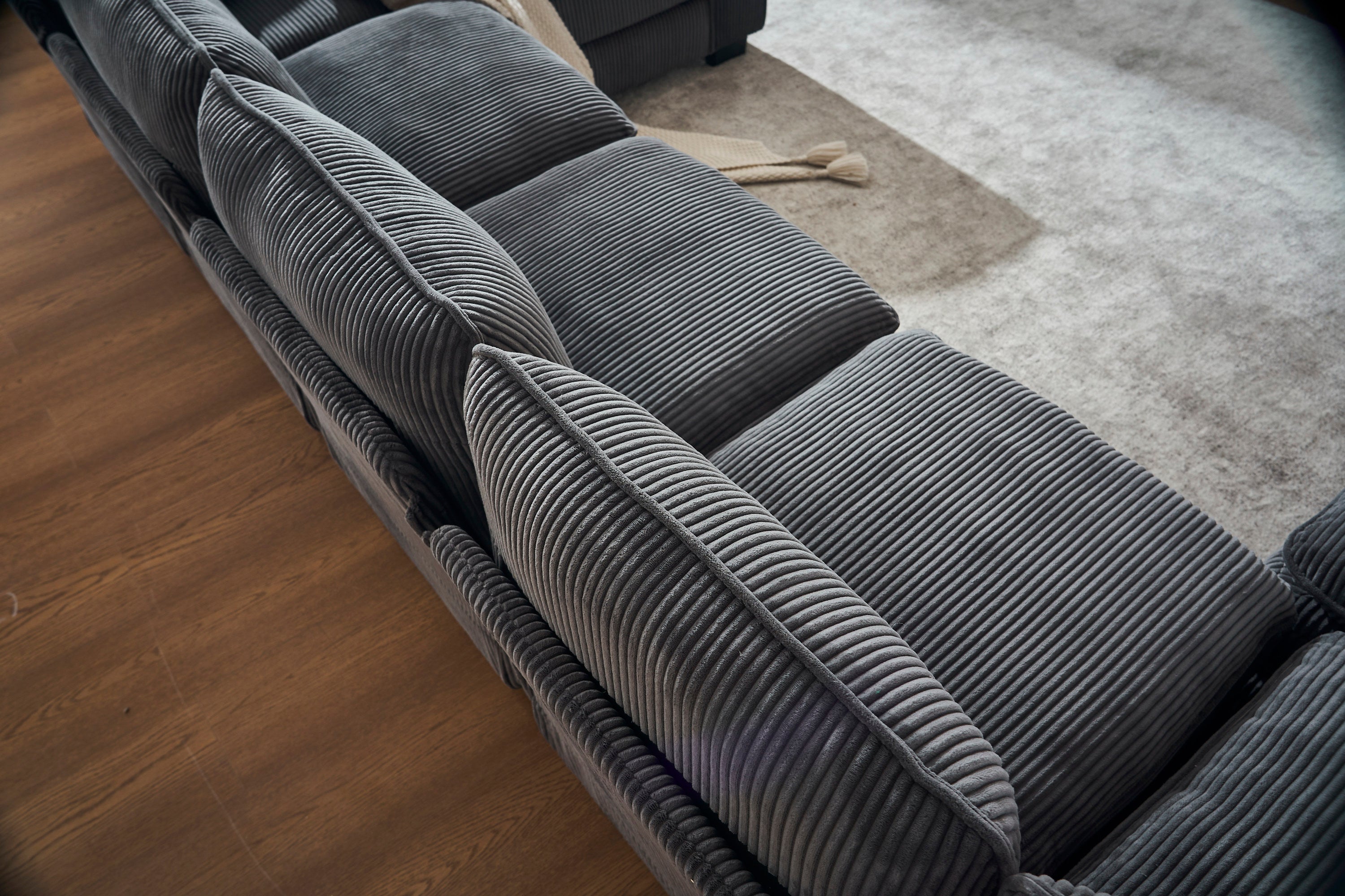 Modern U Shaped 6-Seat Sectional Sofa with Ottoman