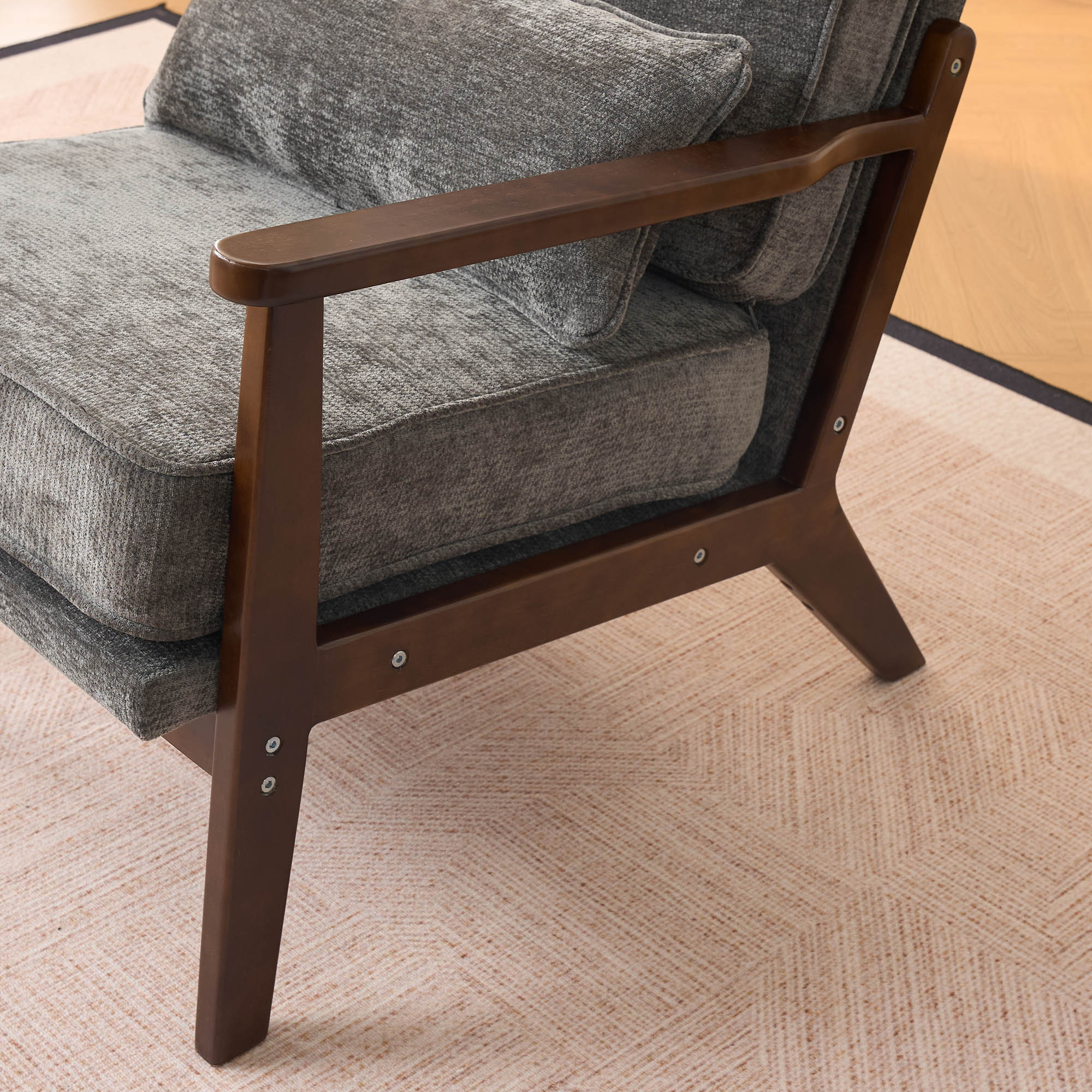 Mid-Century Modern Lounge Chair Single