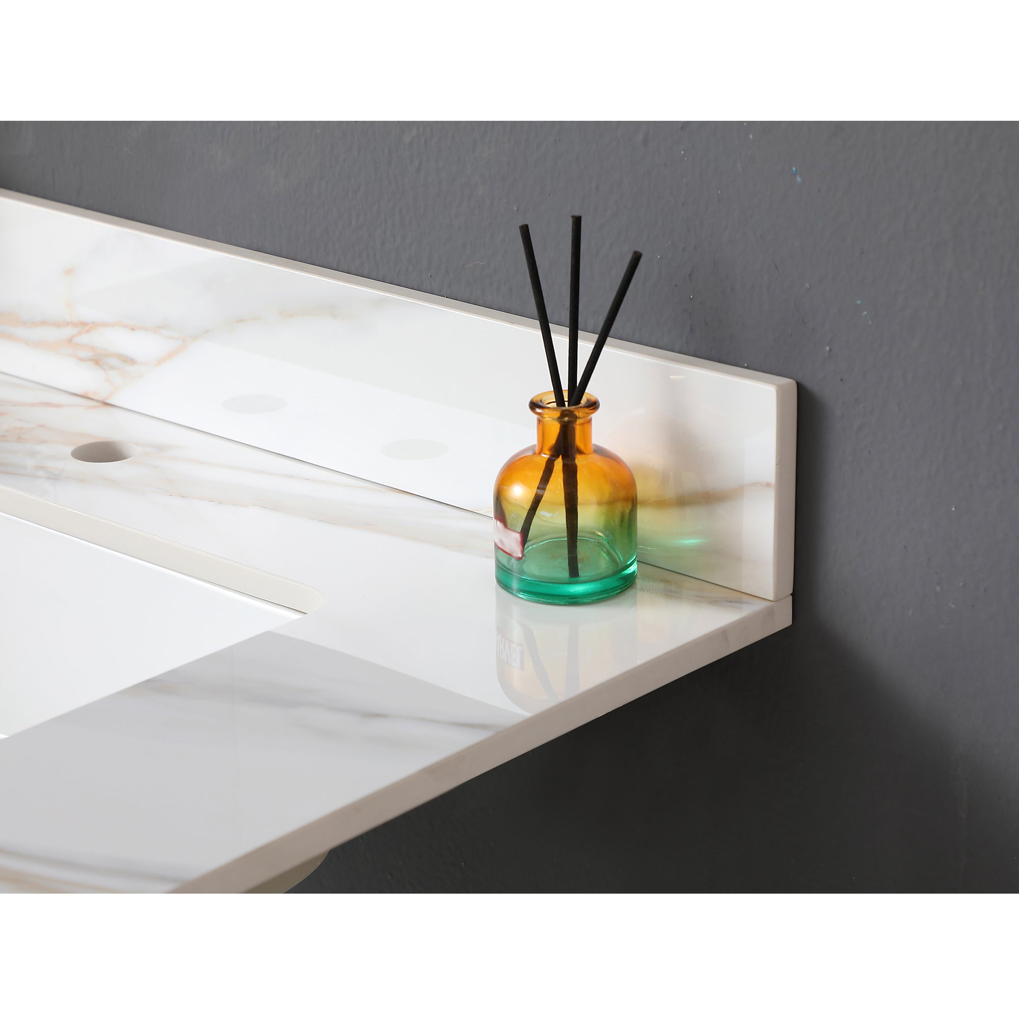 31 Inch Carrara Marble Vanity Top with Undermount Sink
