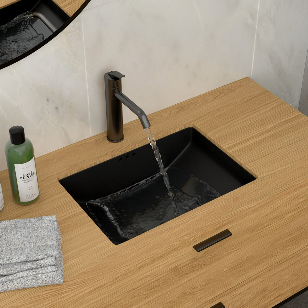 21"x14.75" Undermount Ceramic Sink