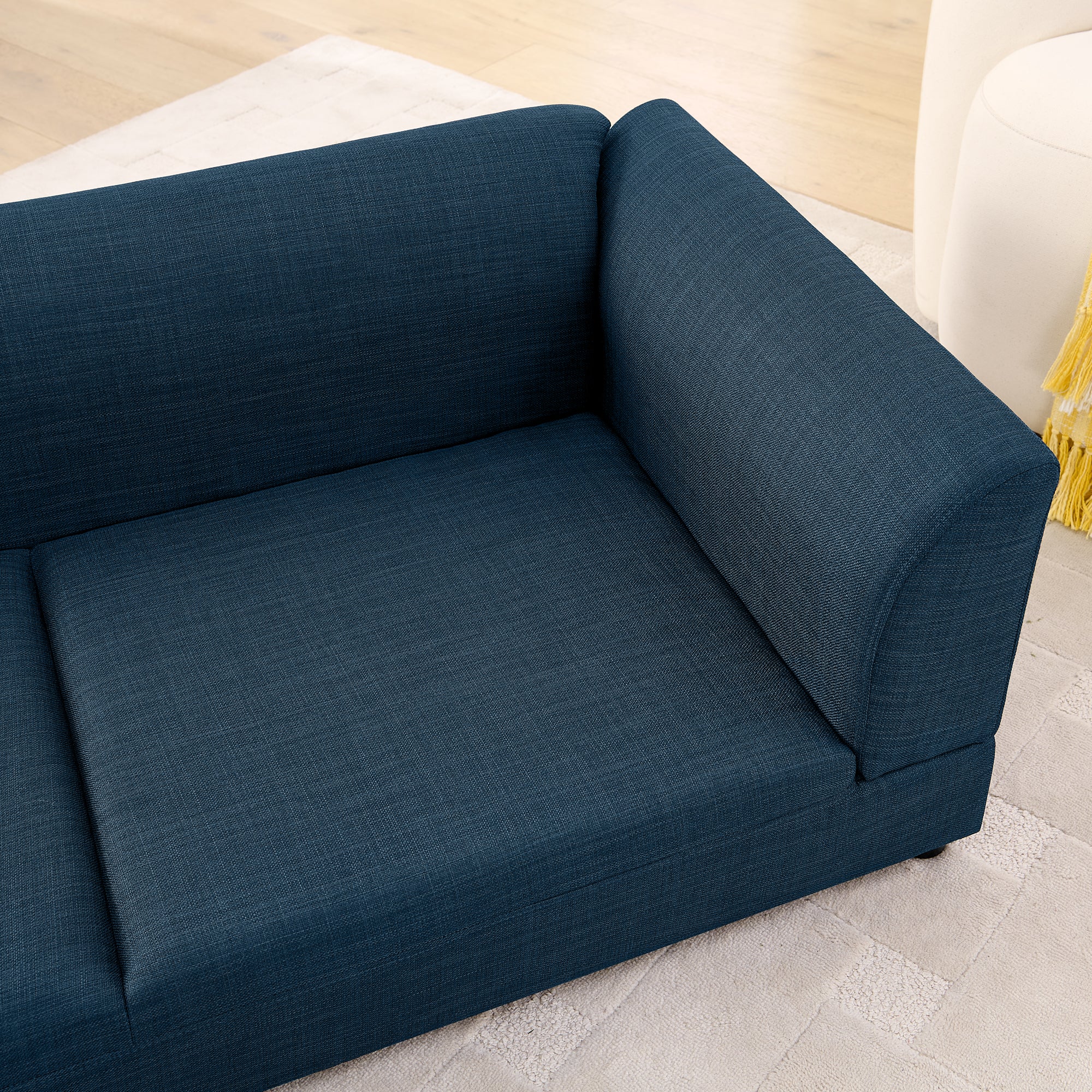 Comfortable Oversized Pet Sofa for Medium/Large Dogs