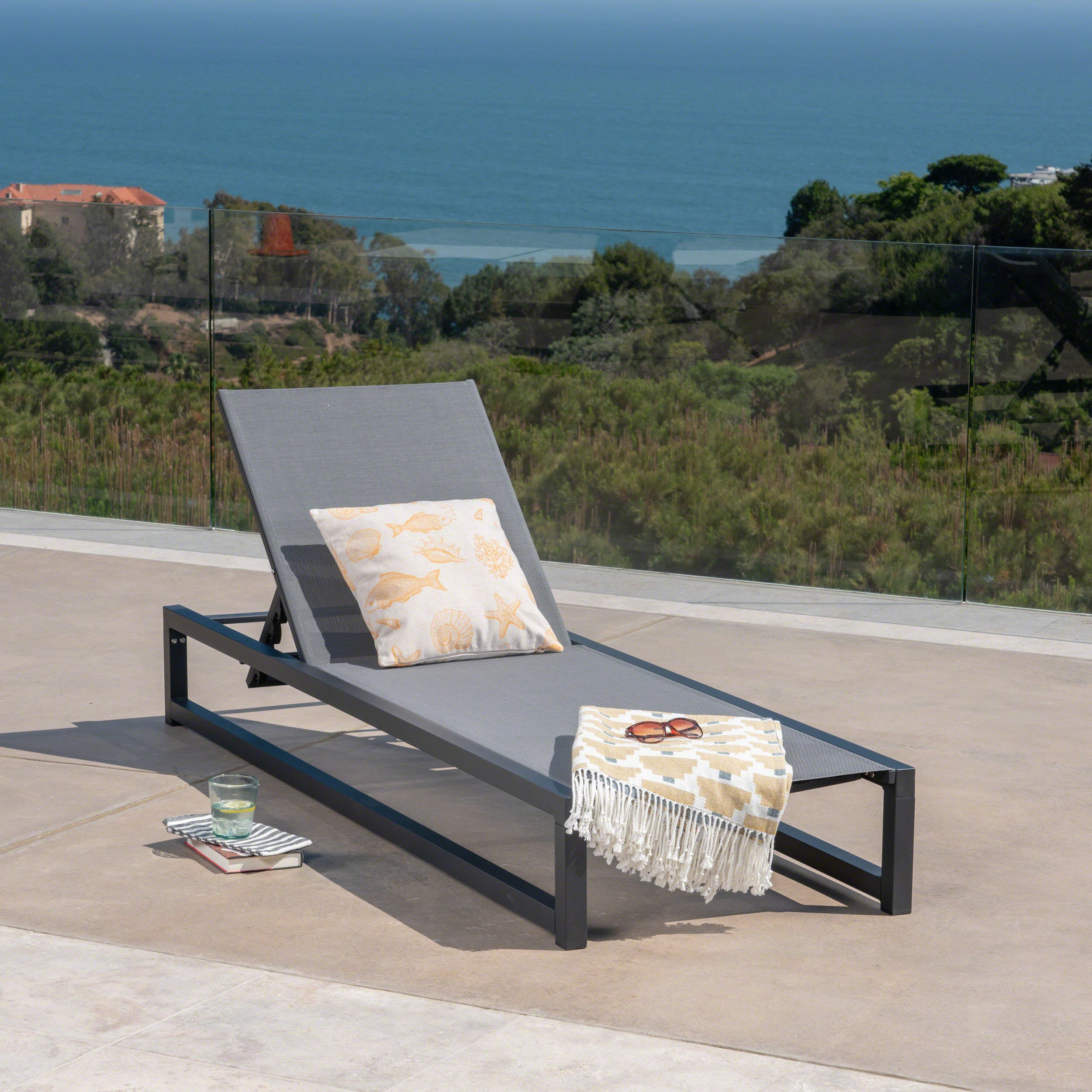 Venice Chaise Lounge