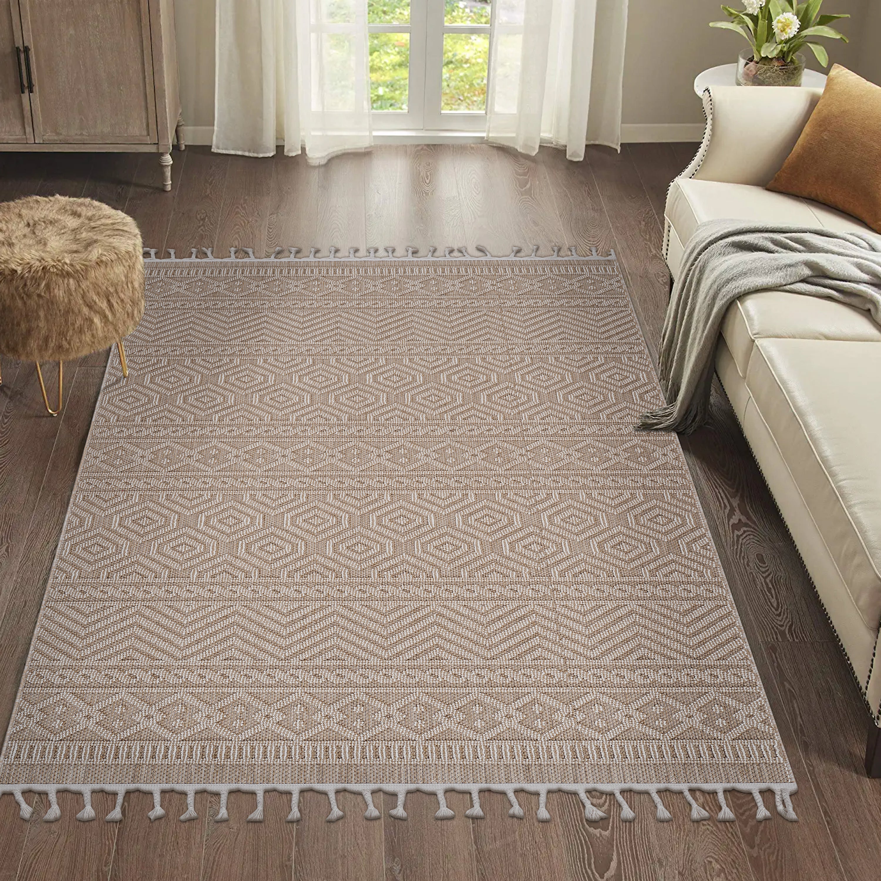 Guros Collection 6.7X9 Area Rug