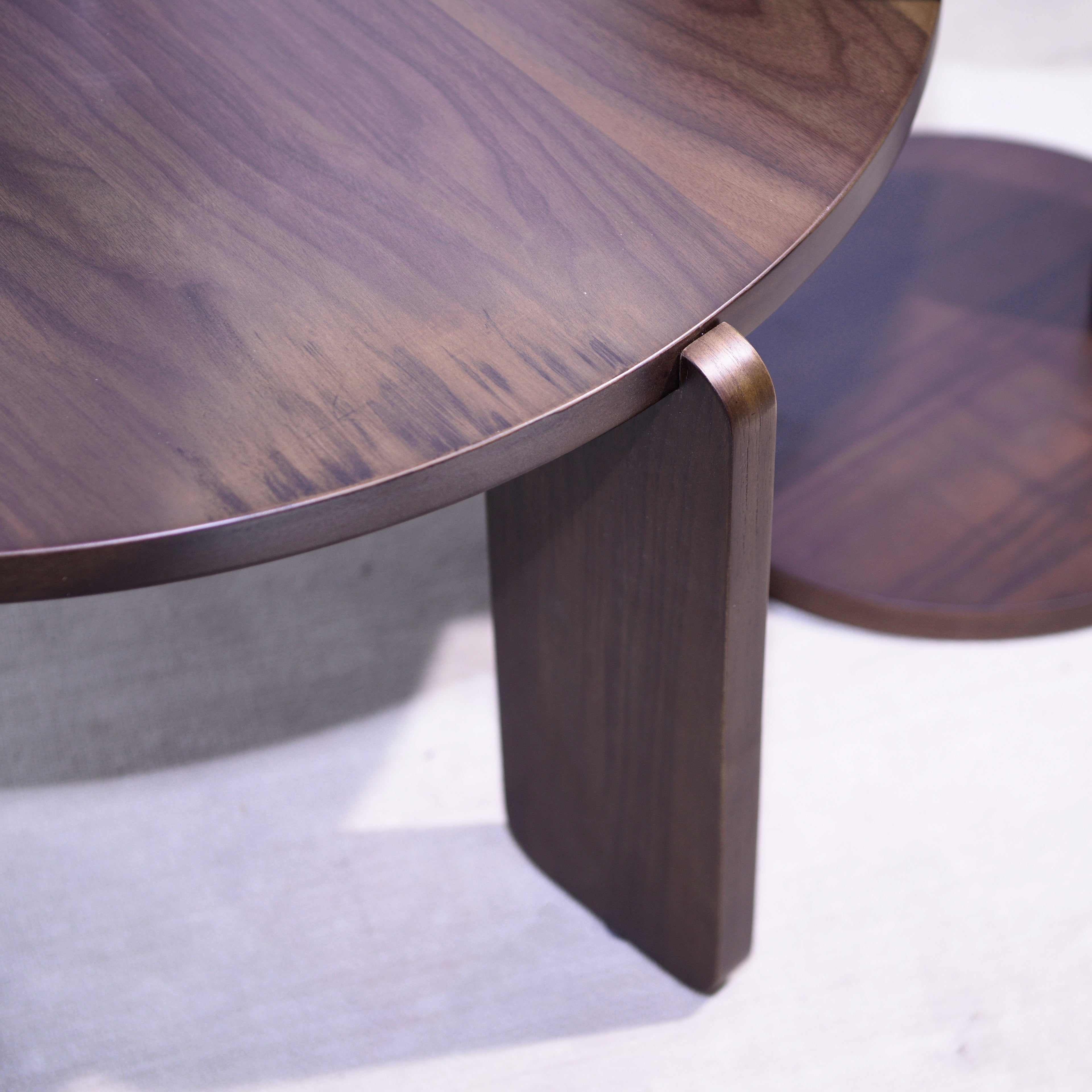 32.68 Inch Nesting Round Wood Coffee Table with End Table Set of 2
