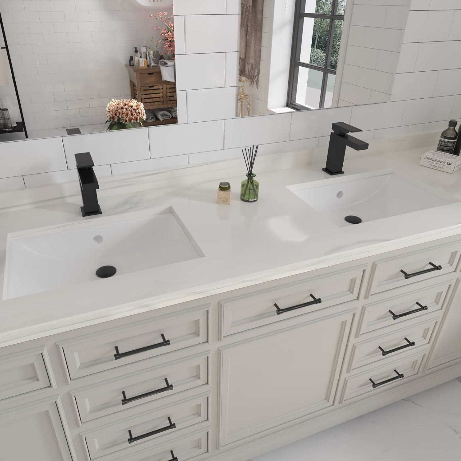 Single Handle Bathroom Faucet, Matte Black