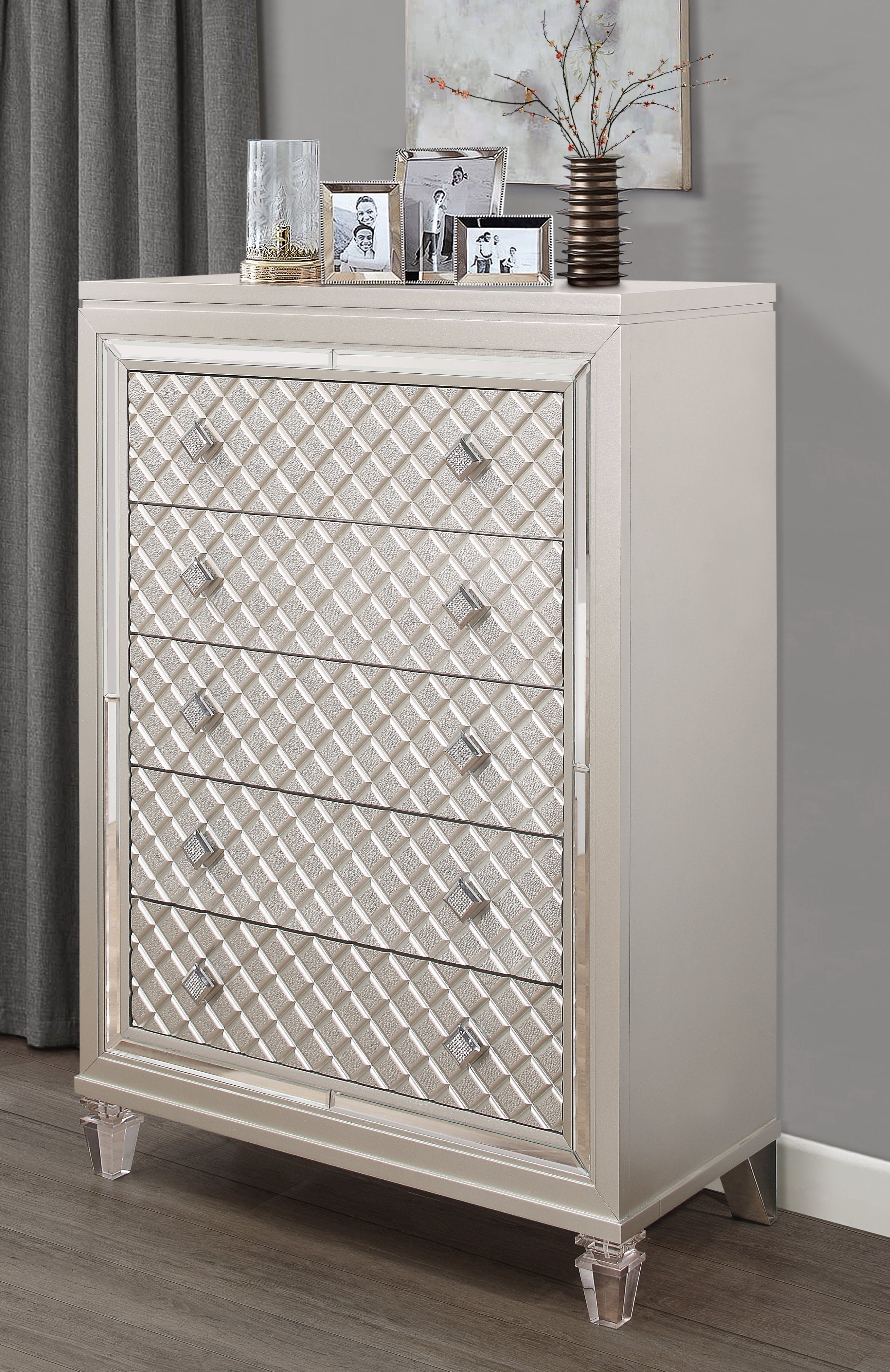 Cross Glam Champagne Chest