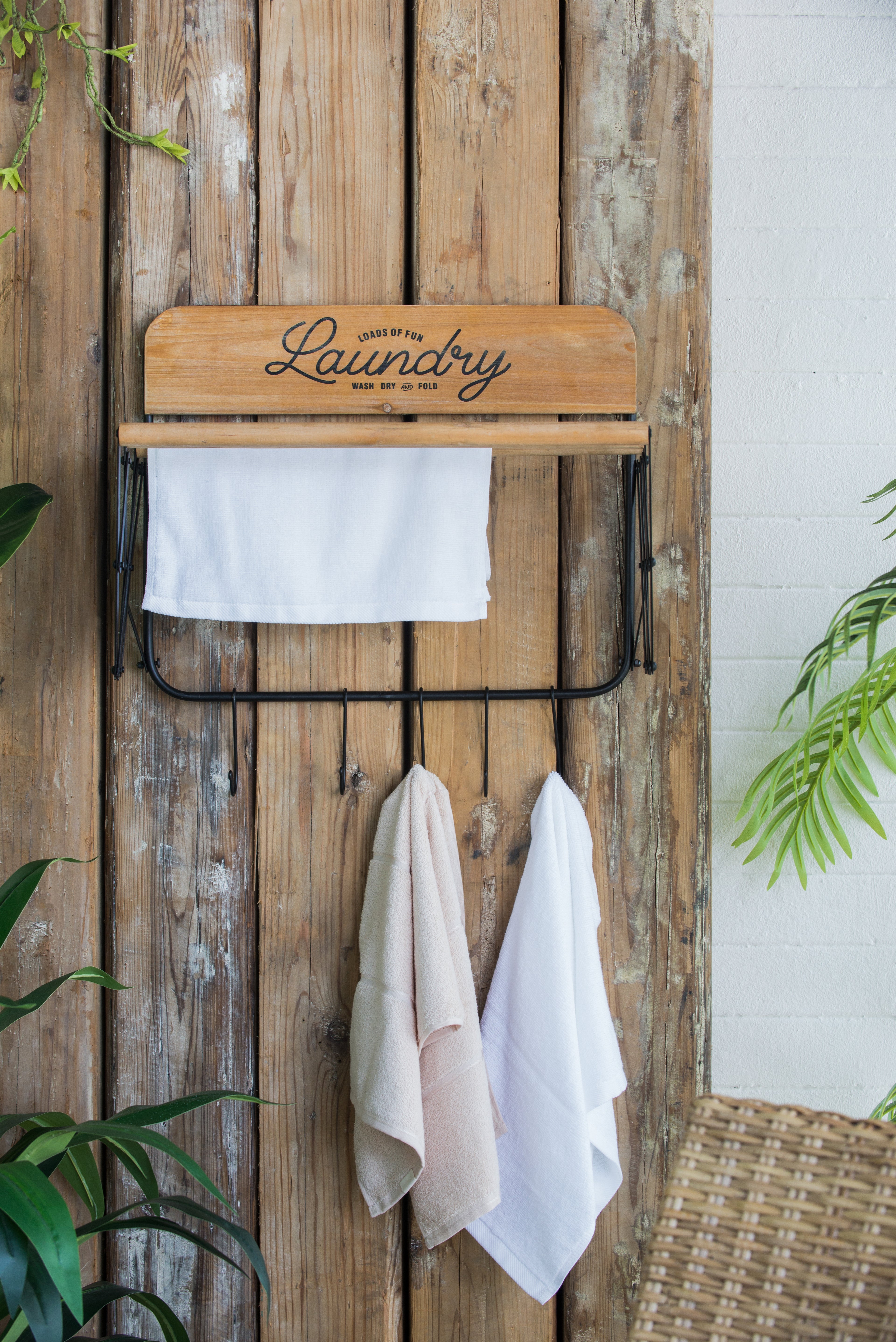 20x14x20" Laundry Rack with Accordion Design