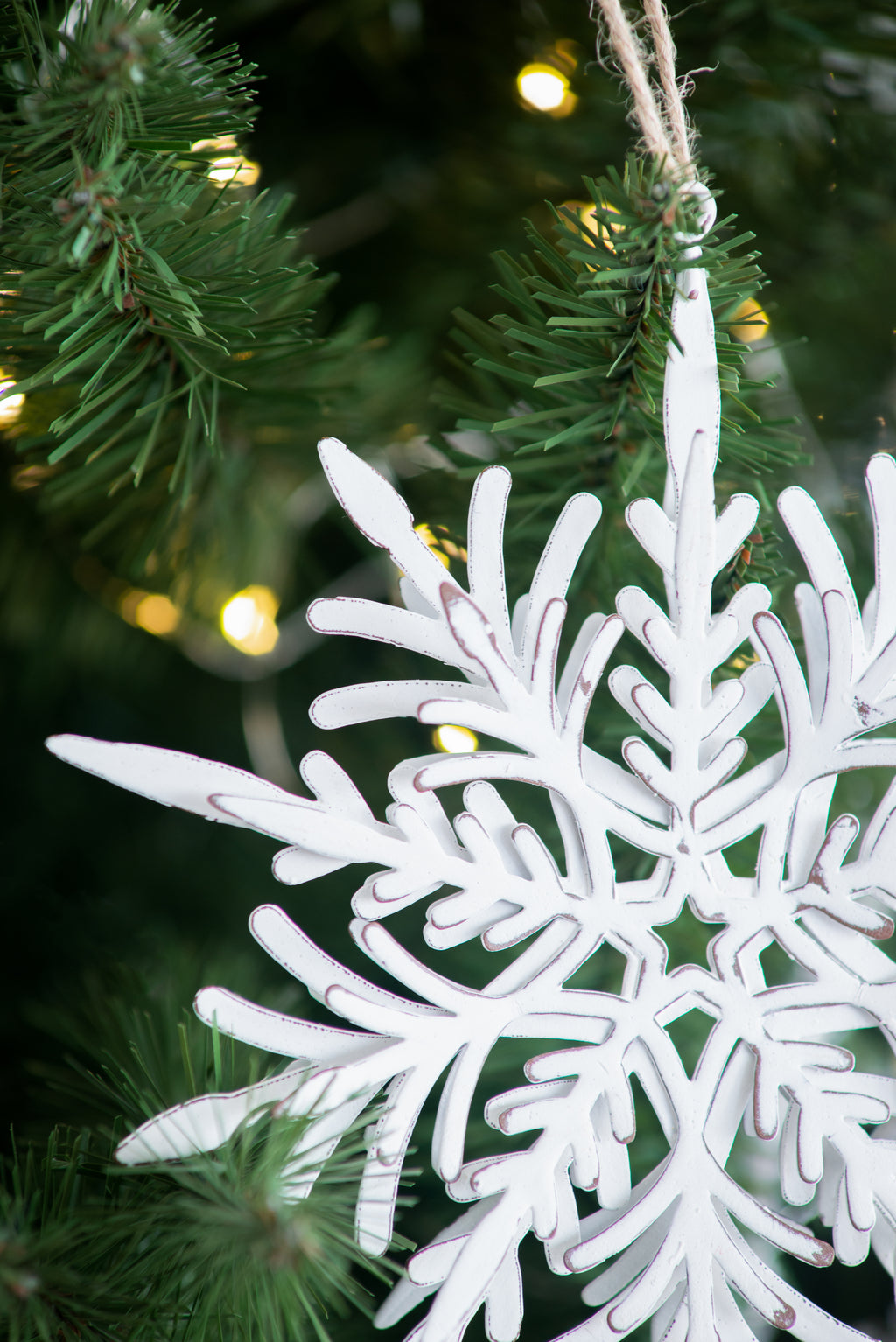 Iron Snowflake Hanger - Set of 6 Decorative Ornaments