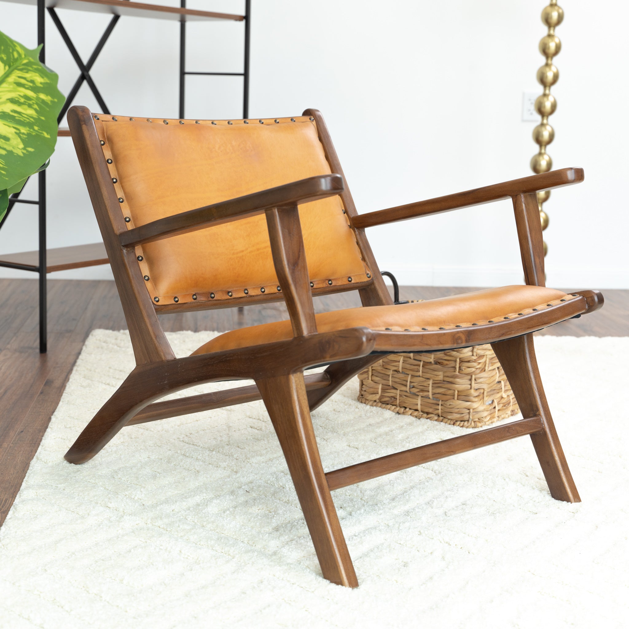 Daniel Mid-Century Modern Leather Arm Chair with Walnut-Finished Legs