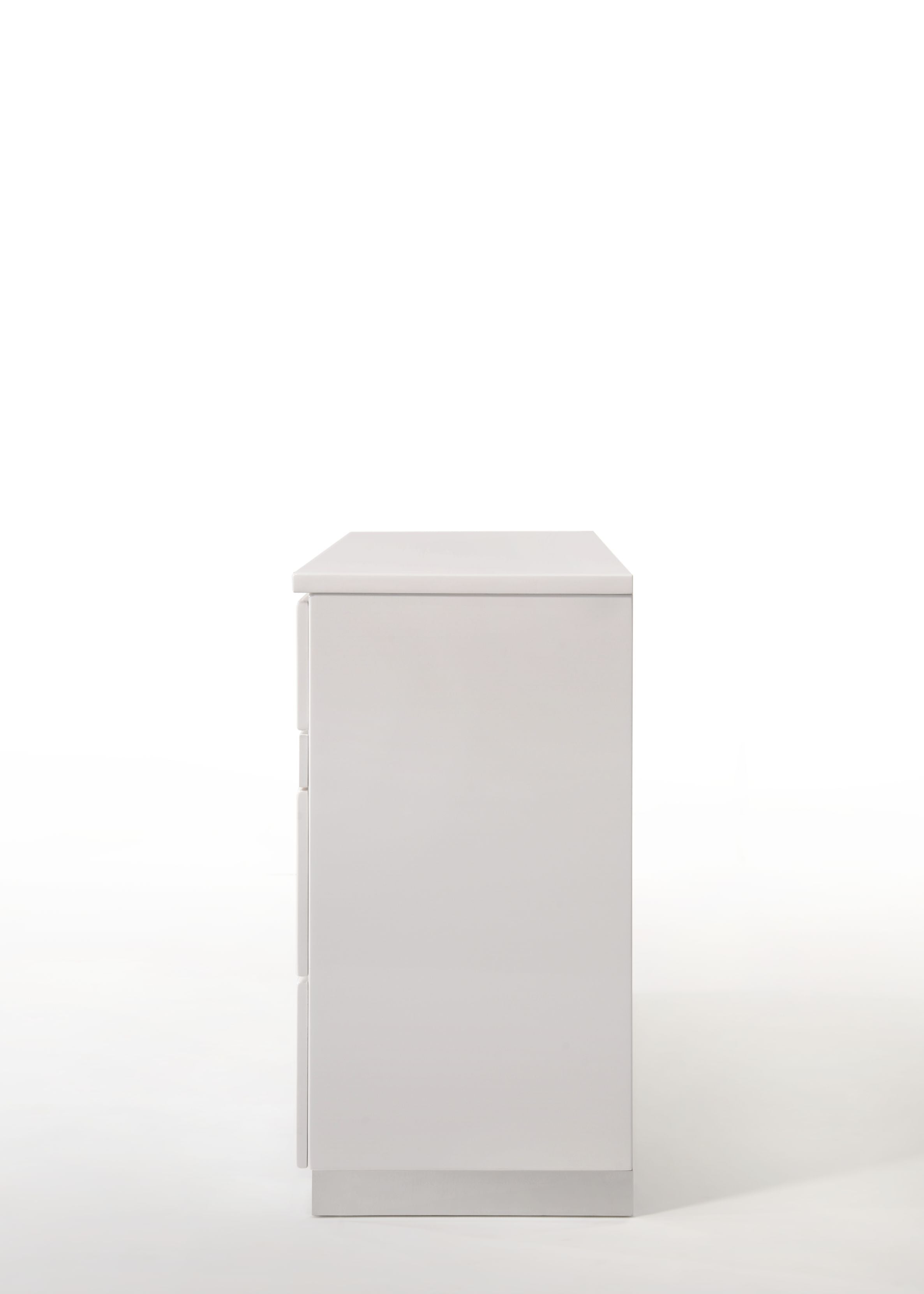 Naima II Dresser