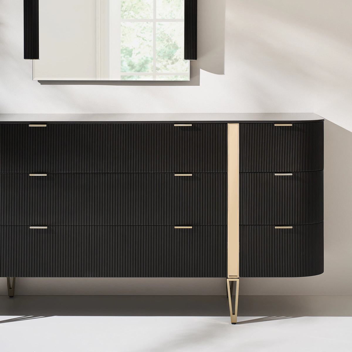 Love Dresser