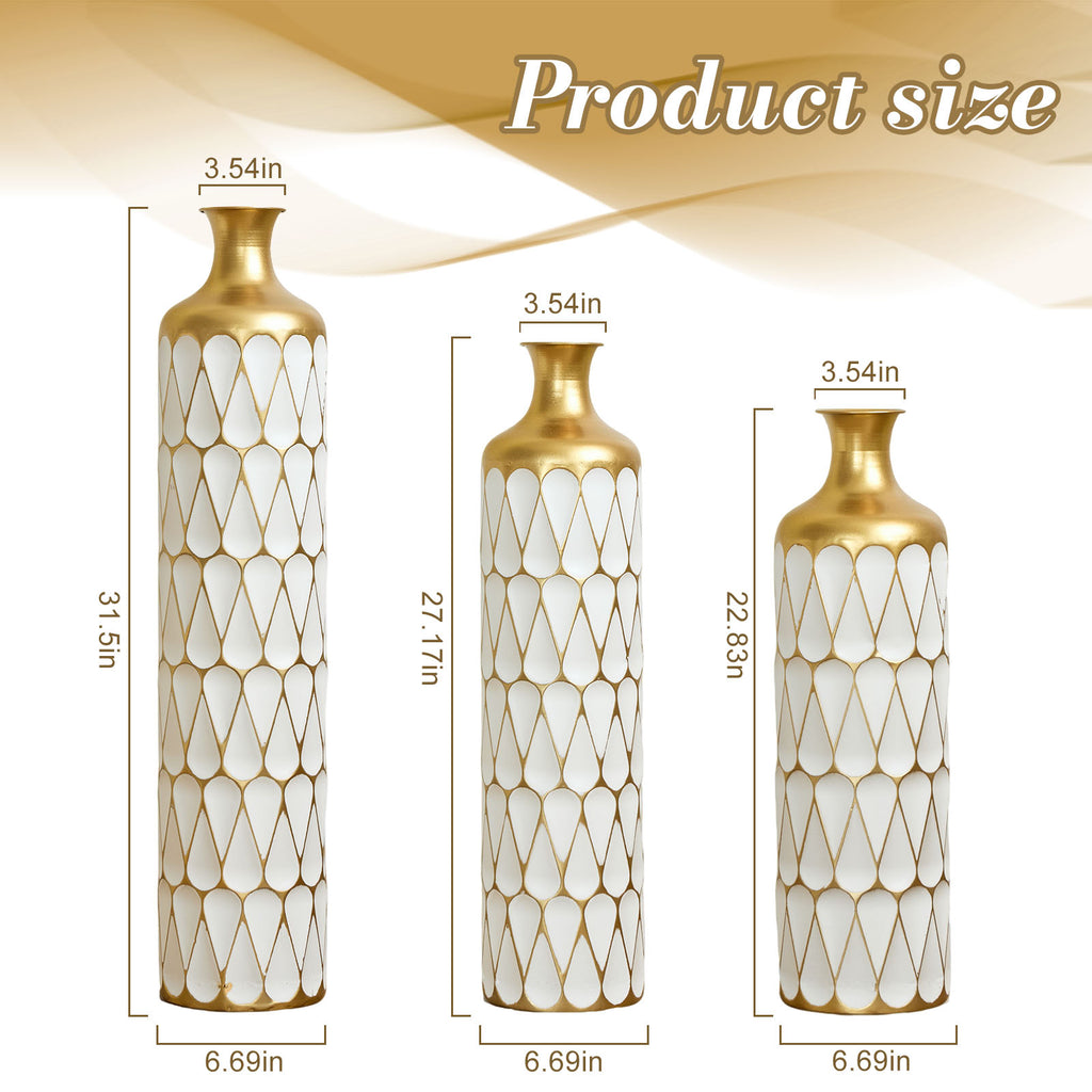 Set of 3 Elegant Vases
