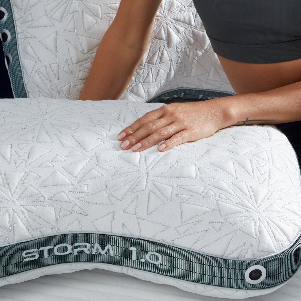 BedGear Storm Cuddle Curve Pillow 1.0
