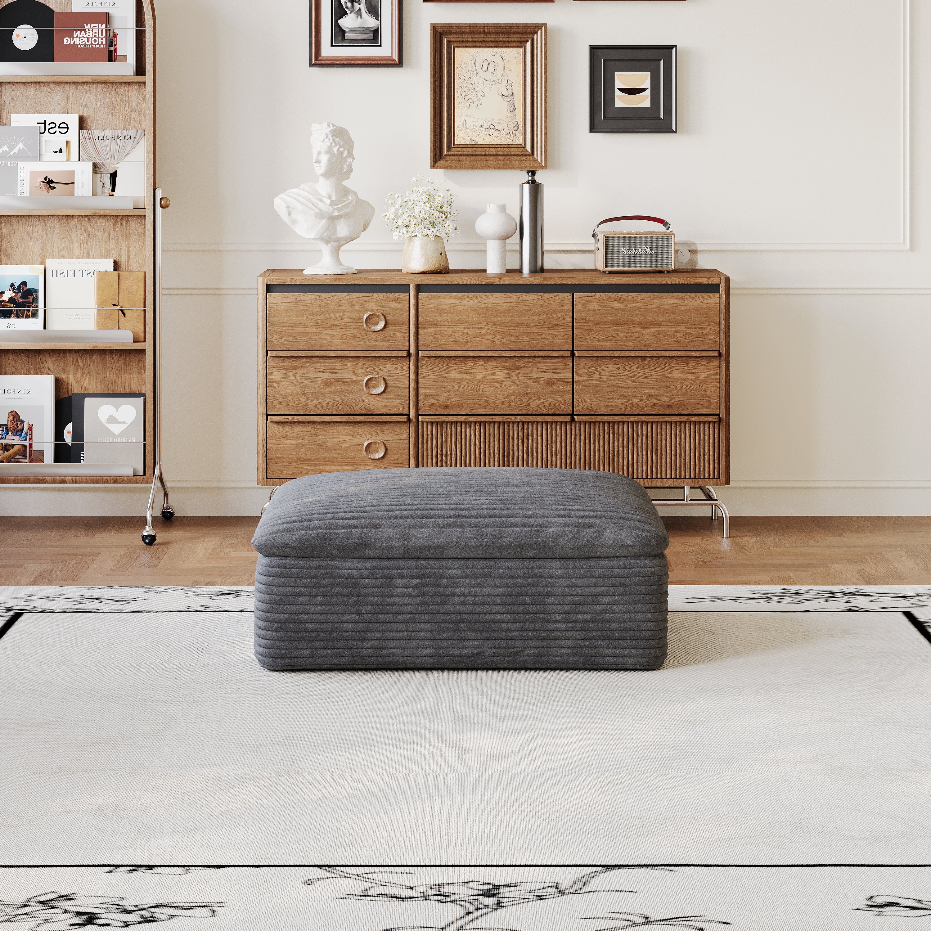 1 Ottoman in Dark
