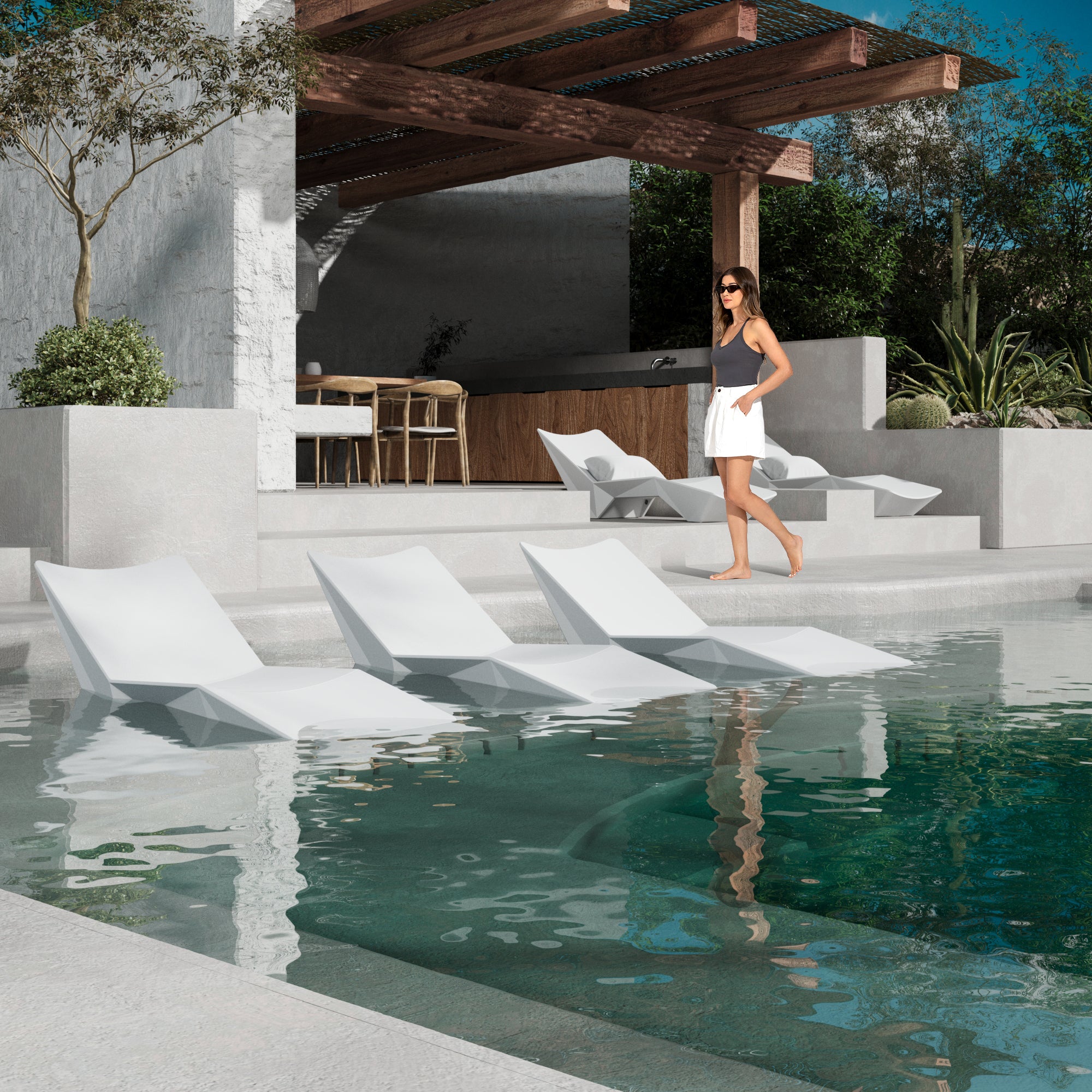 Quick Assembly S-shaped Pool Lounger