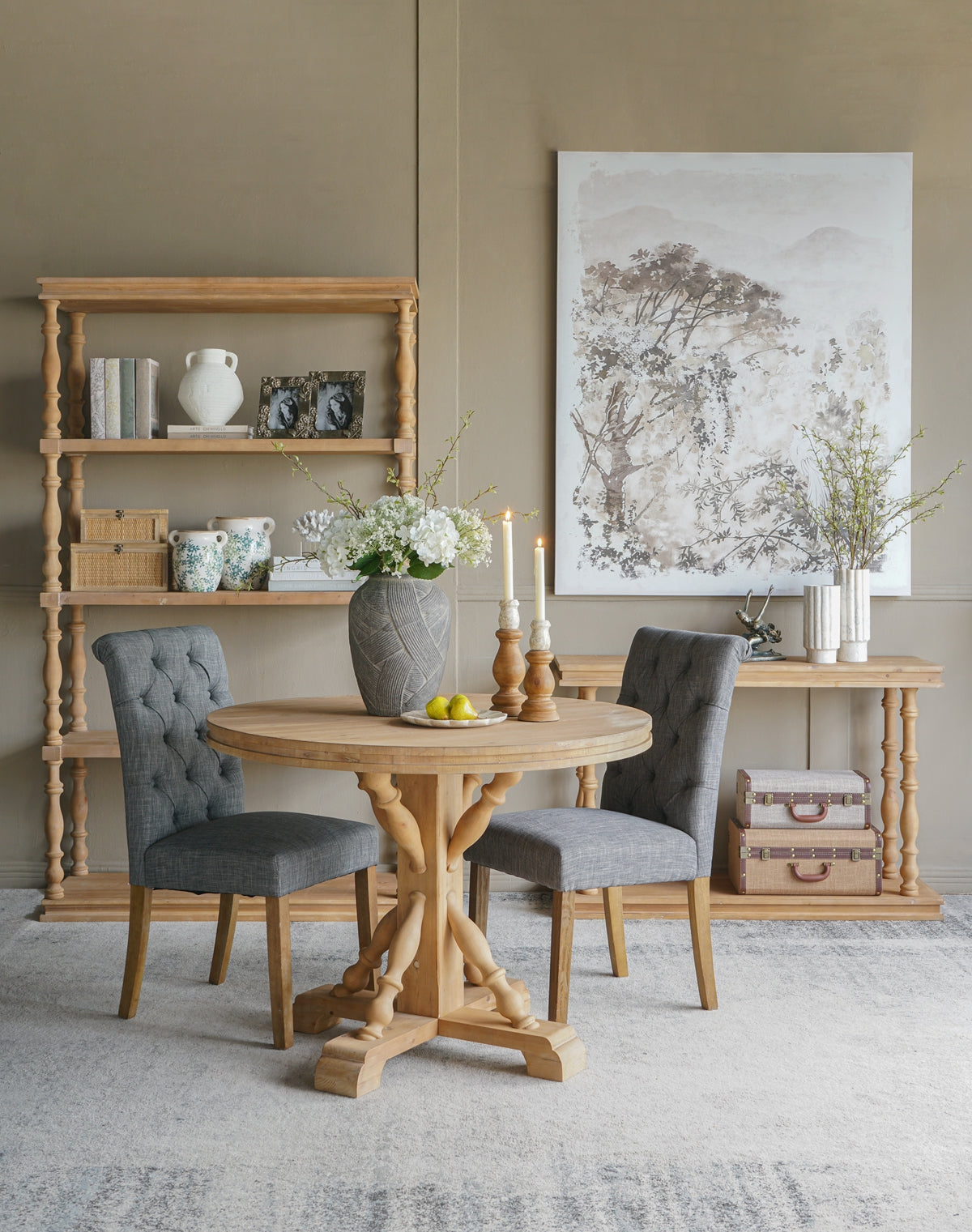 42x32" Round Dining Table