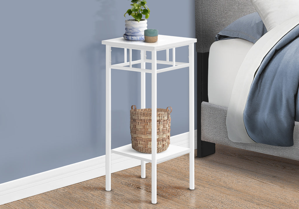 Accent Table: Stylish Side and End Table