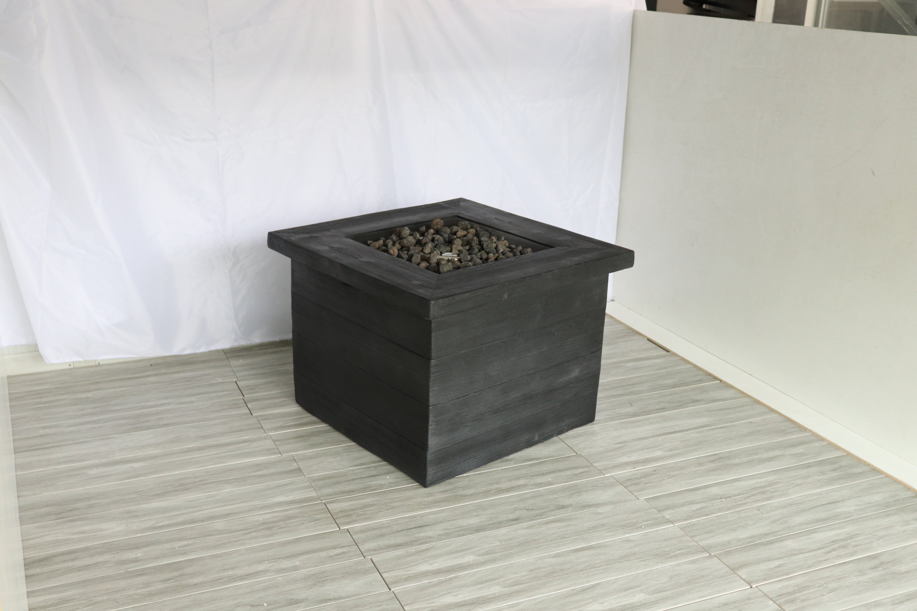 Fiber Reinforced Concrete Propane/Natural Gas Fire Pit Table