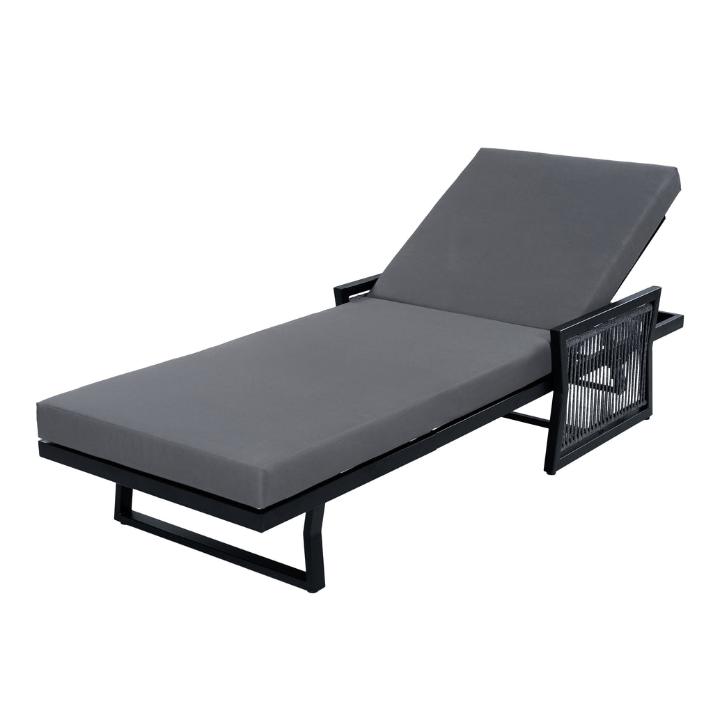 Black Iron Outdoor Chaise Lounge with Mixed Rope