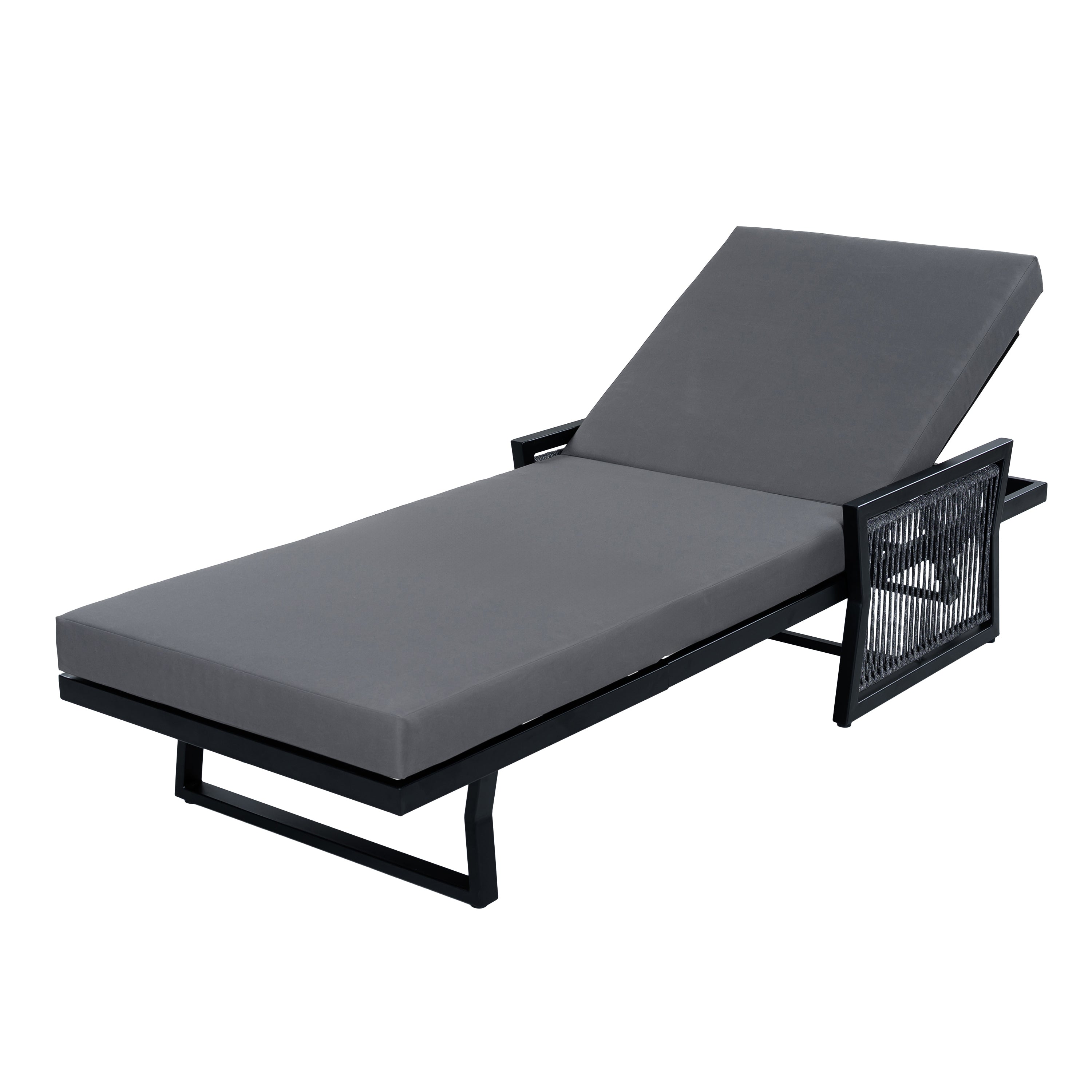 Black Iron Outdoor Chaise Lounge with Mixed Rope