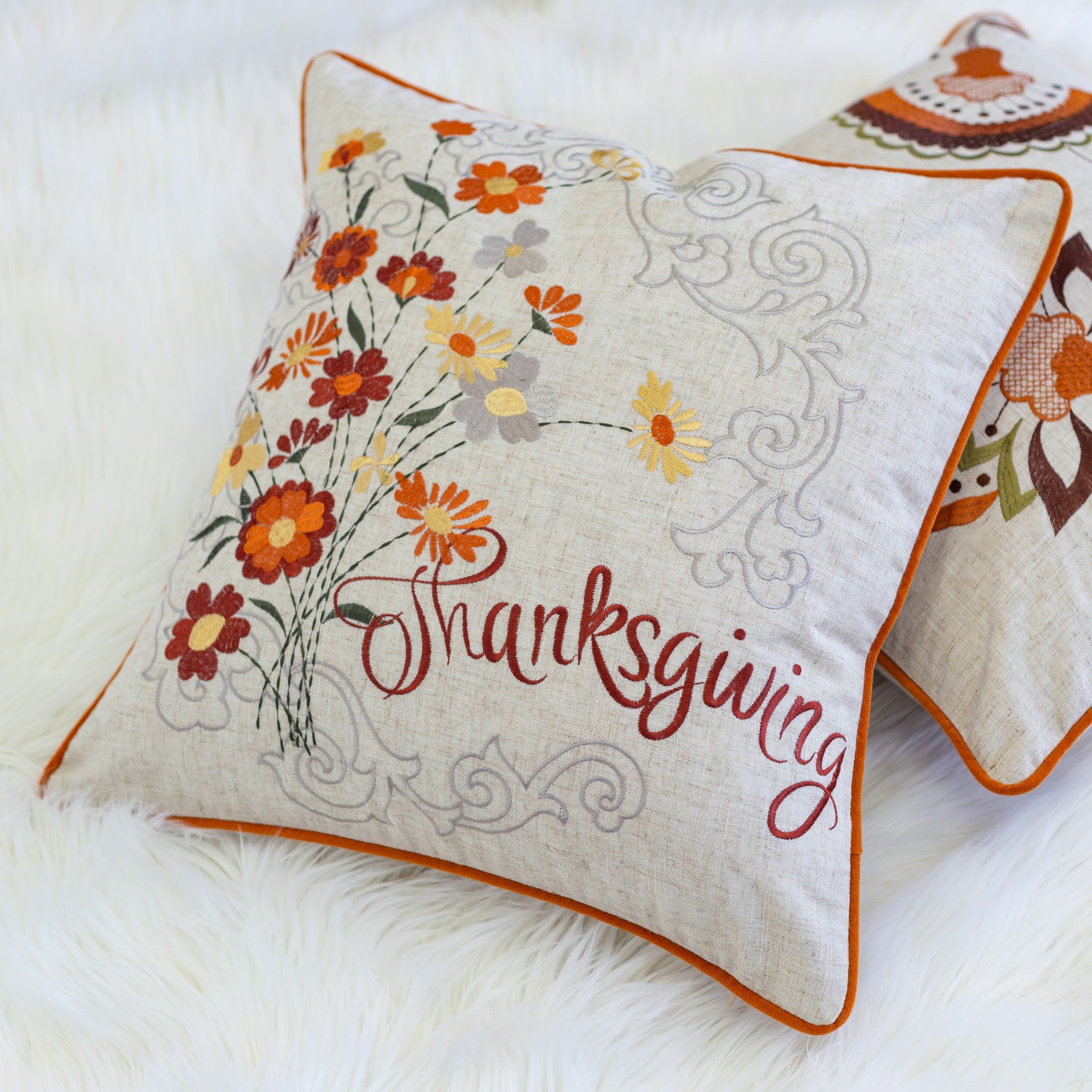 Thanksgiving Embroidered Floral Throw Pillow – Autumn Harvest Accent Cushion Set
