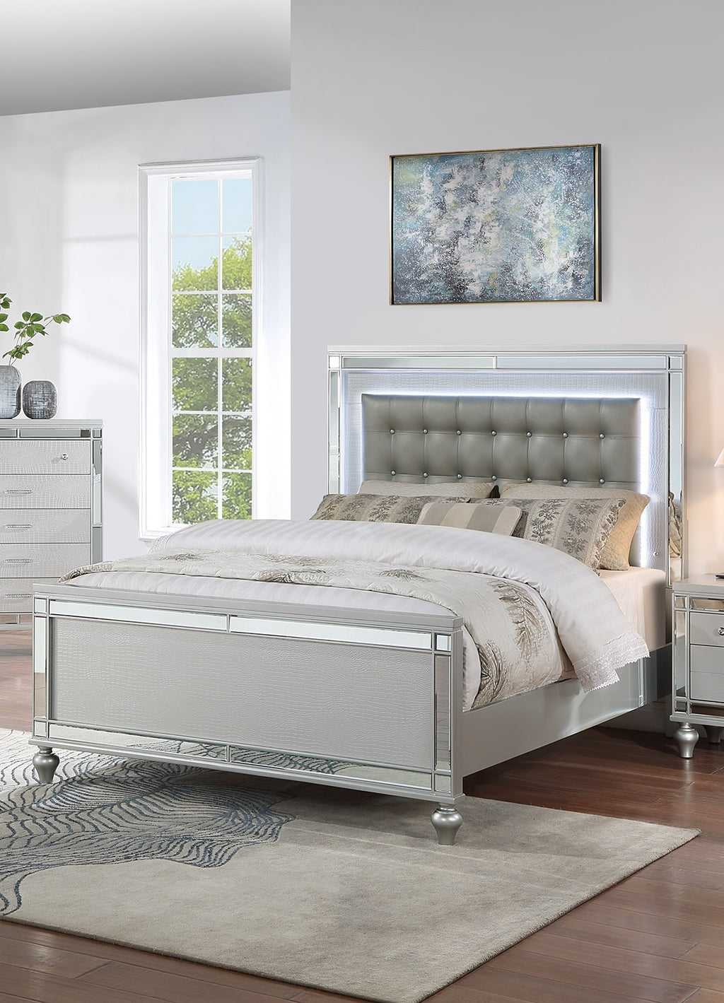 Sleek Modern Bedroom Set