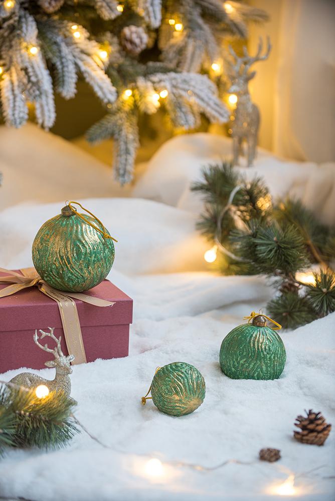 D3.9" Christmas Ball Ornaments - Set of 6