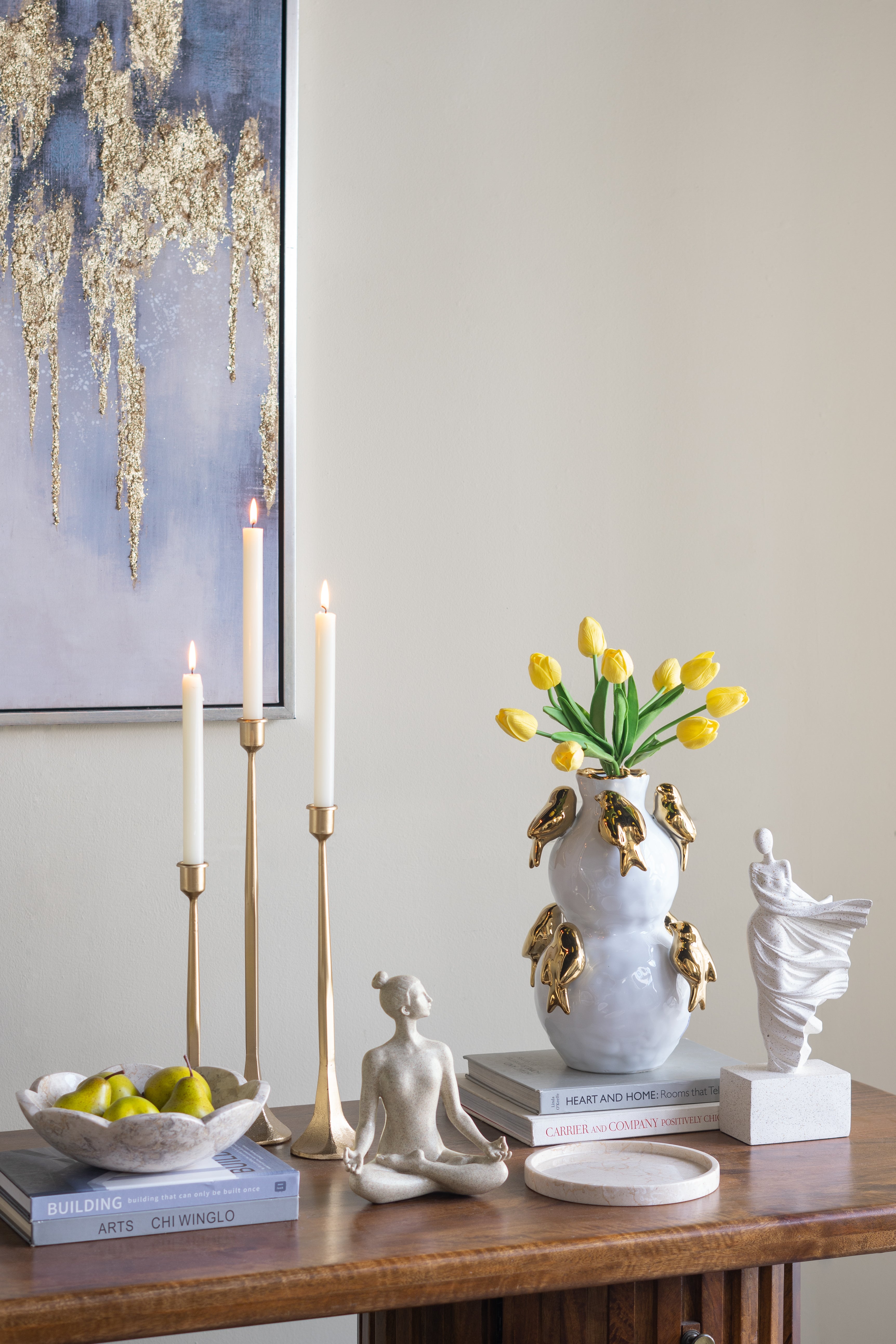 Luxurious Ceramic Vase With Gold Birds