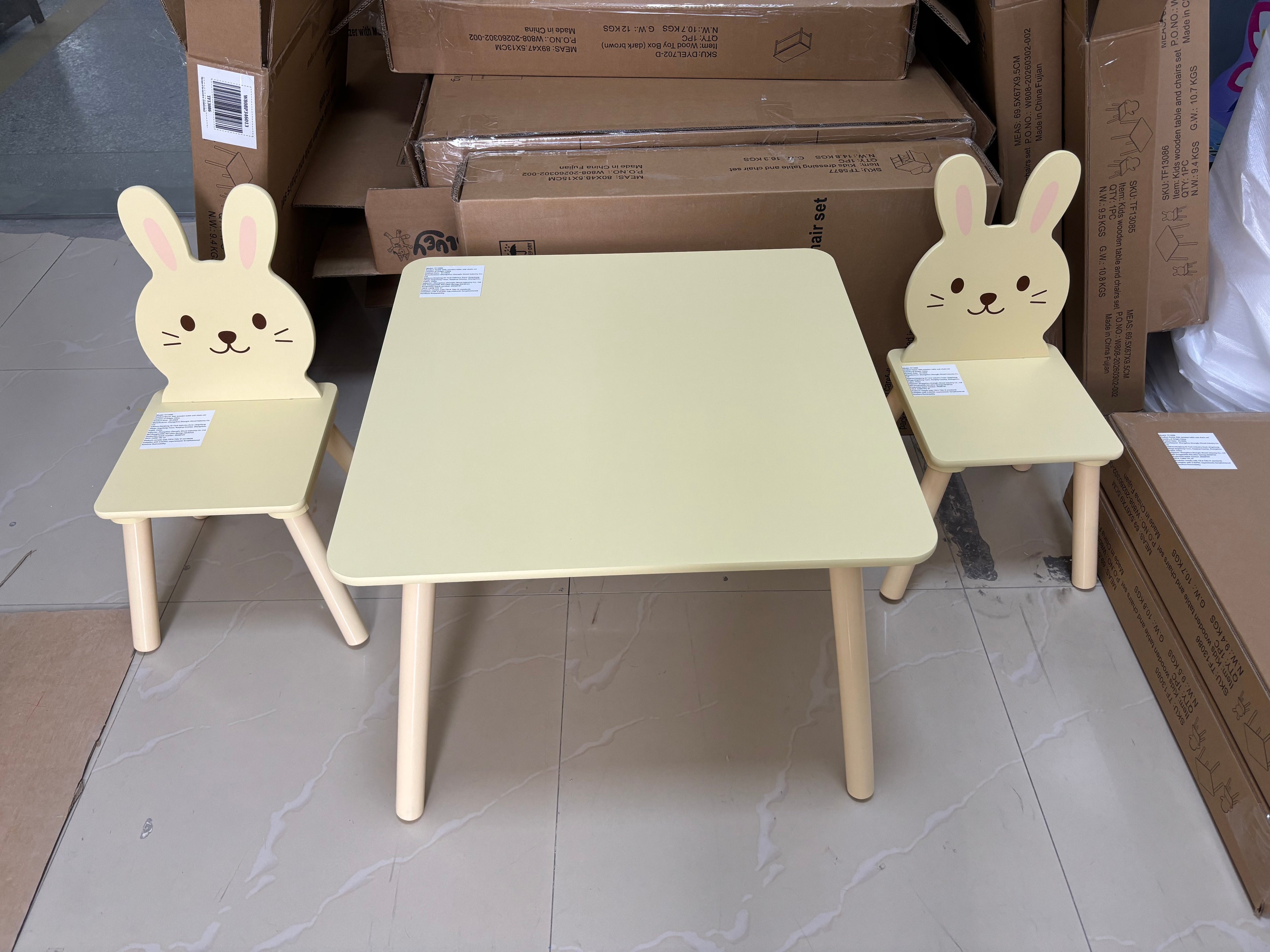 Kids Table and Chair Set with 2 Bunny Chairs