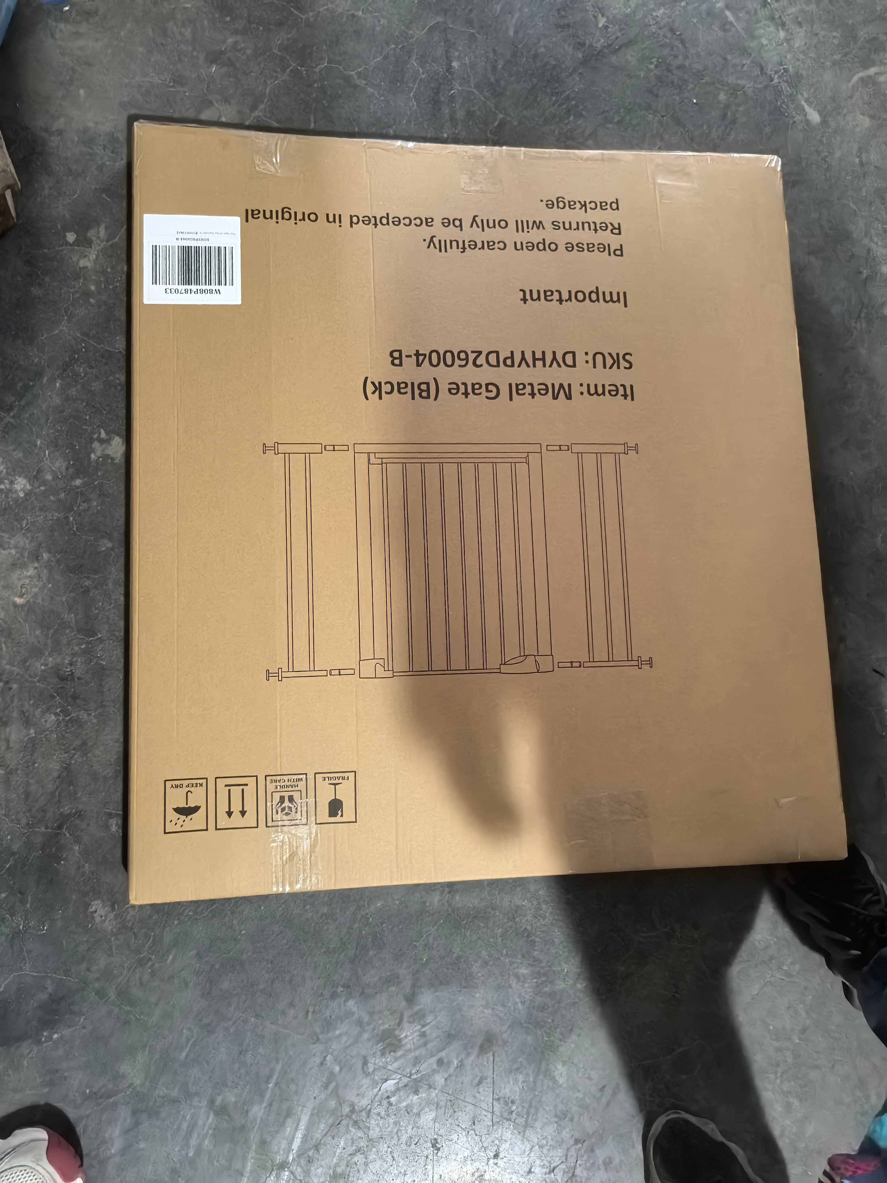 29.5-45.3" Wide Baby Gate with Wall Protector for Stairs