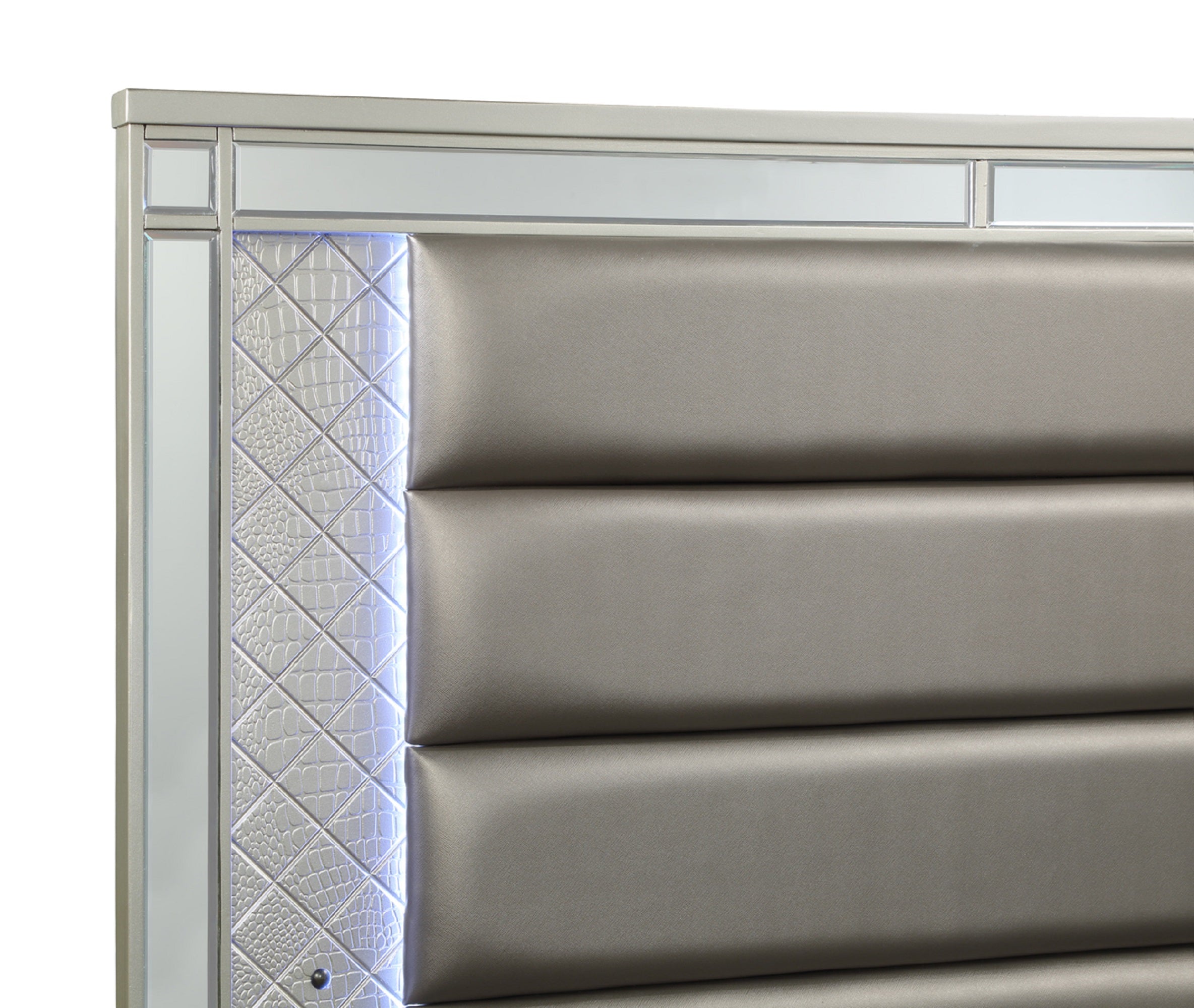 Modern Luxury Stunning Queen Bed