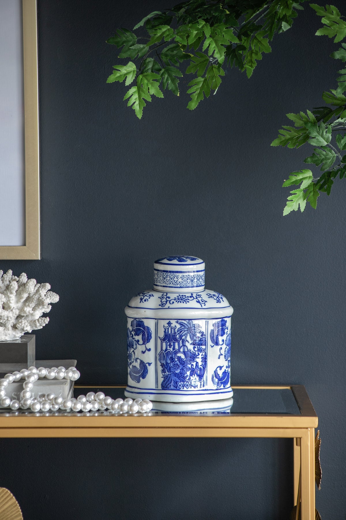 Ren Blue and White Porcelain Oval Jar with Lid, 6.2-Inch
