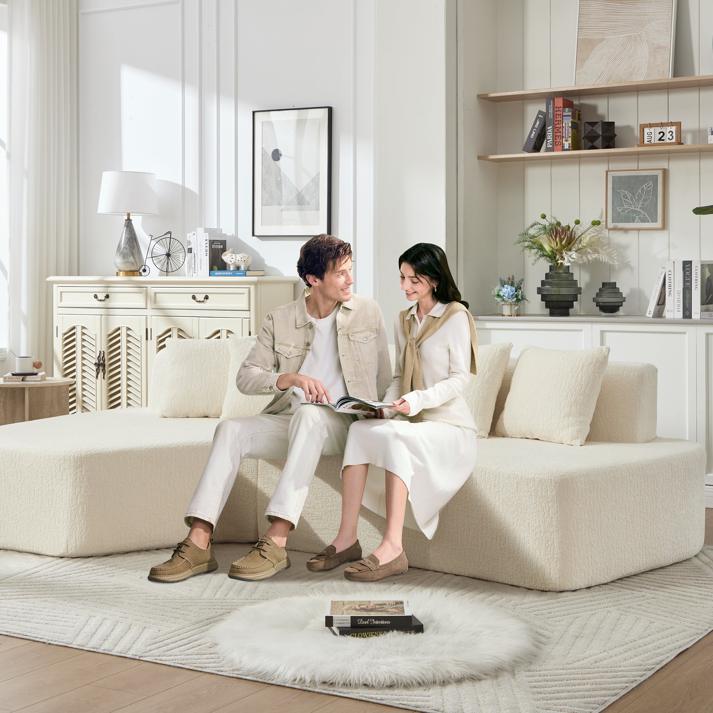 Compression Sectional Couch with Comfy Chaise