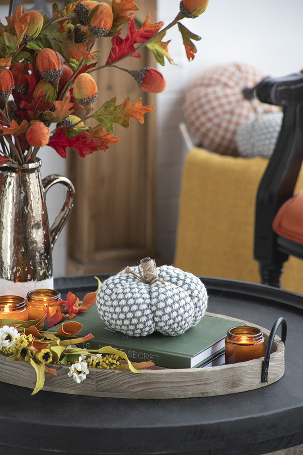 Set of 4 Knite Pumpkin Ornaments for Holiday Decor