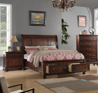 Traditional 3pc Bedroom Set California King Size Bed with Nightstands