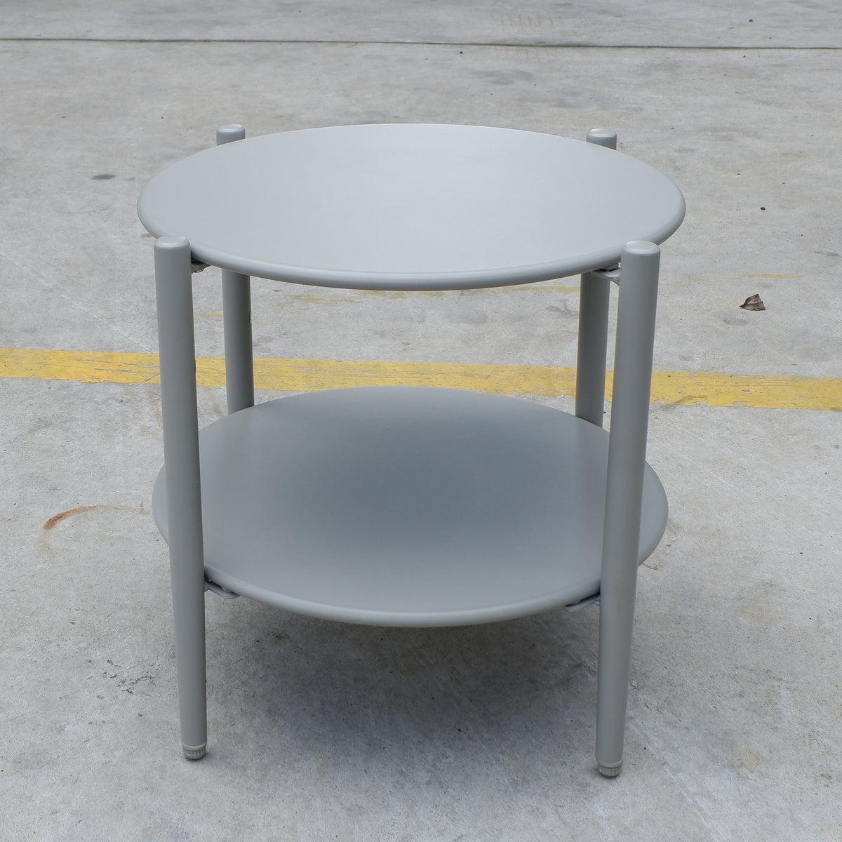 Metal Round Side Table with 2-Tier Design