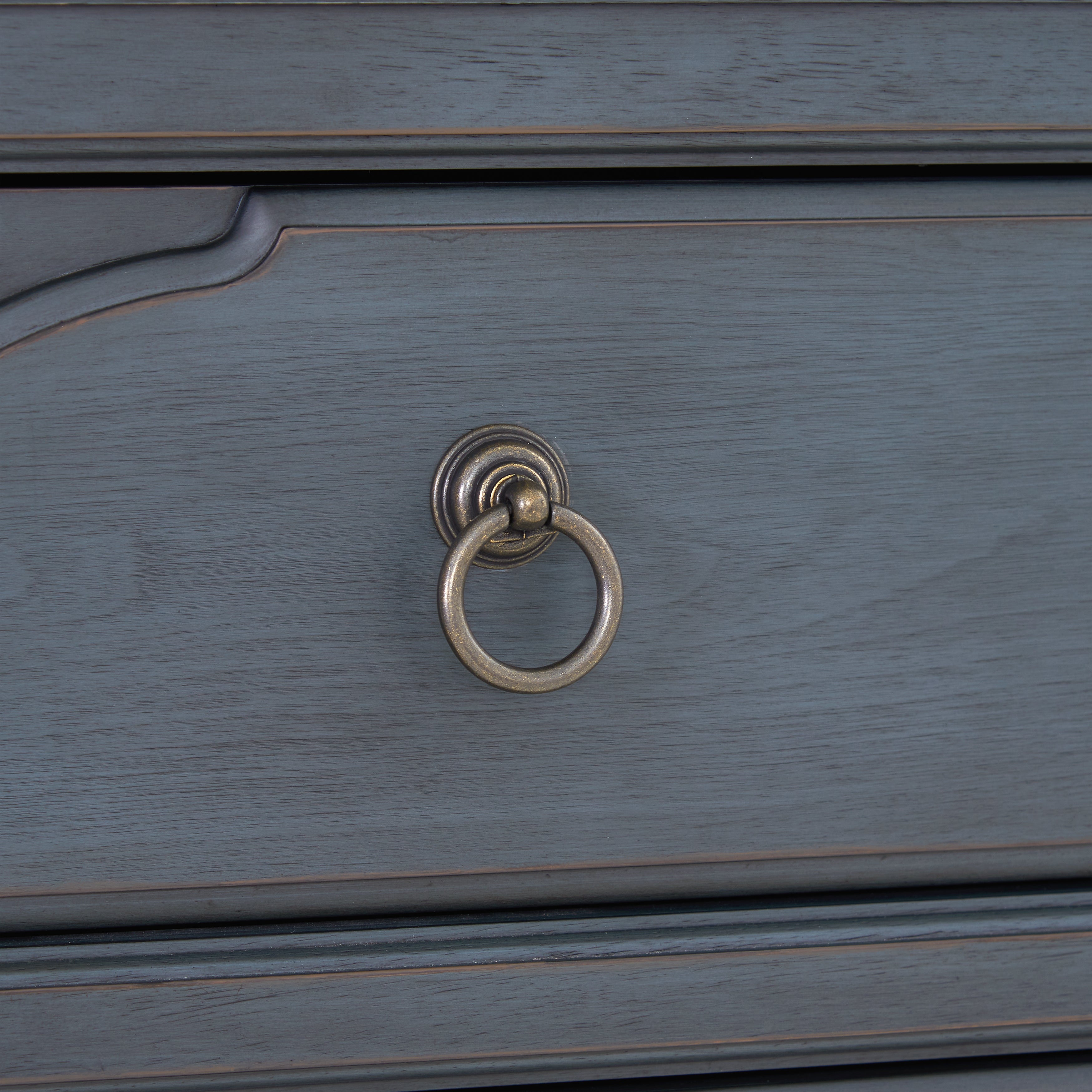 Americana 5-Drawer Chest