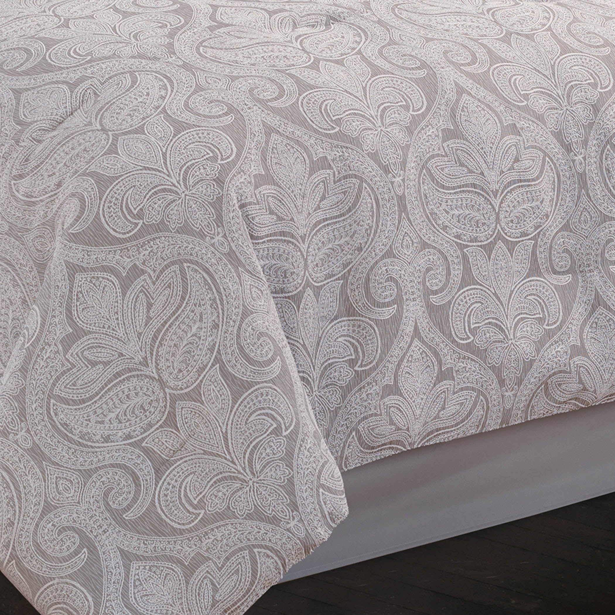 Winthrop 10 Pc King Comforter Set