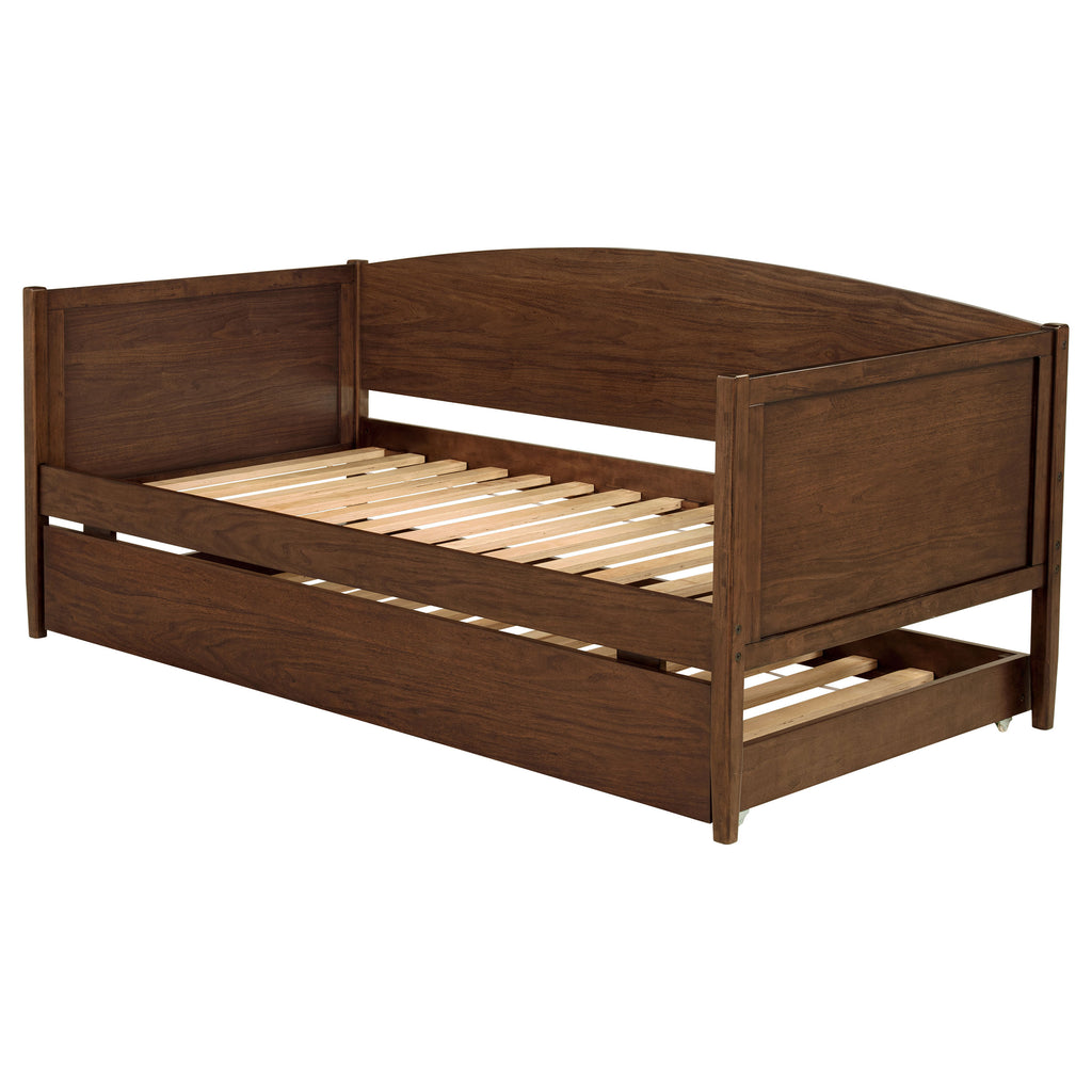 Fallbrook Medium Twin Daybed With Trundle