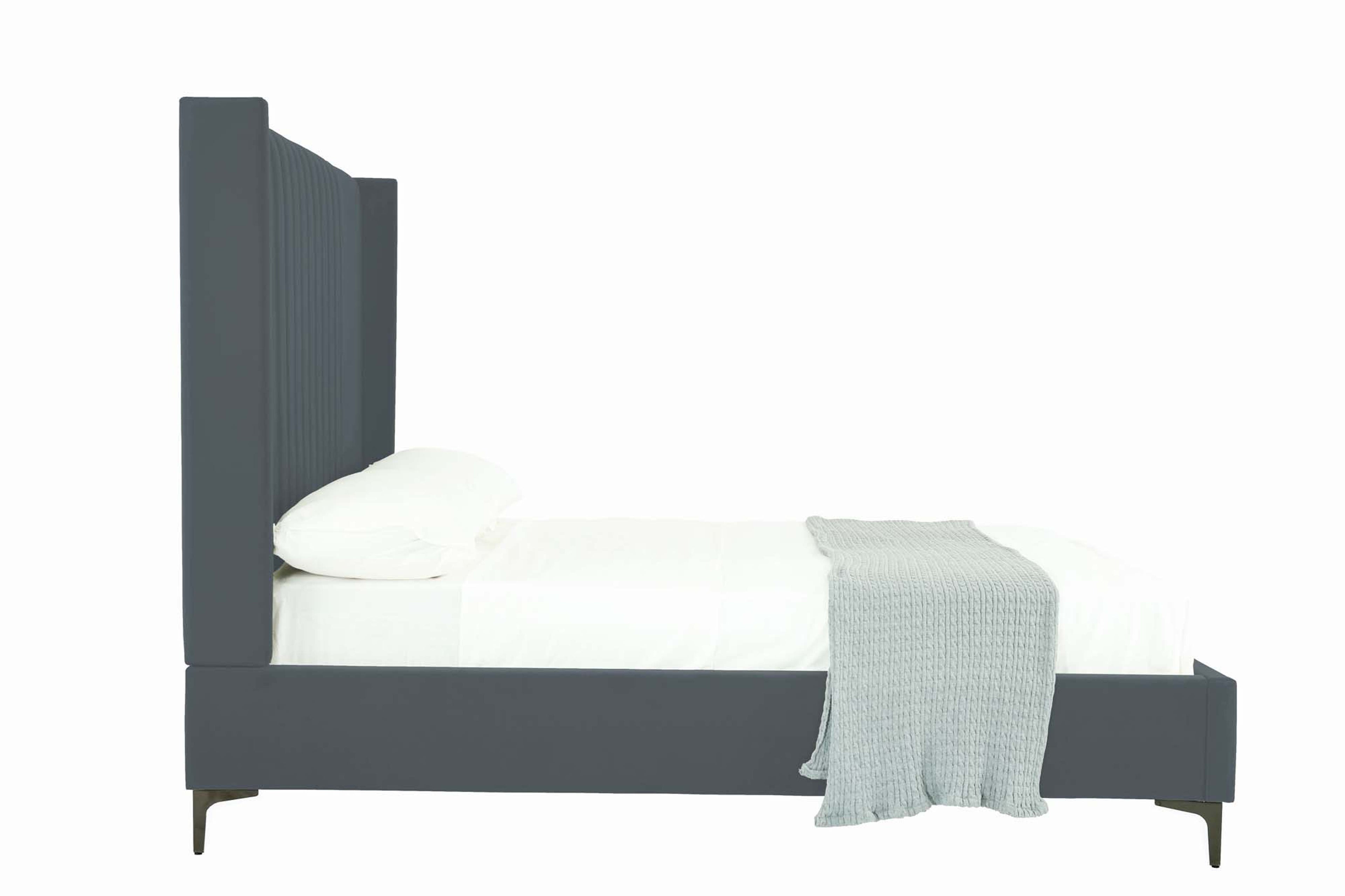 Promenade Upholstered Velvet Full Bed