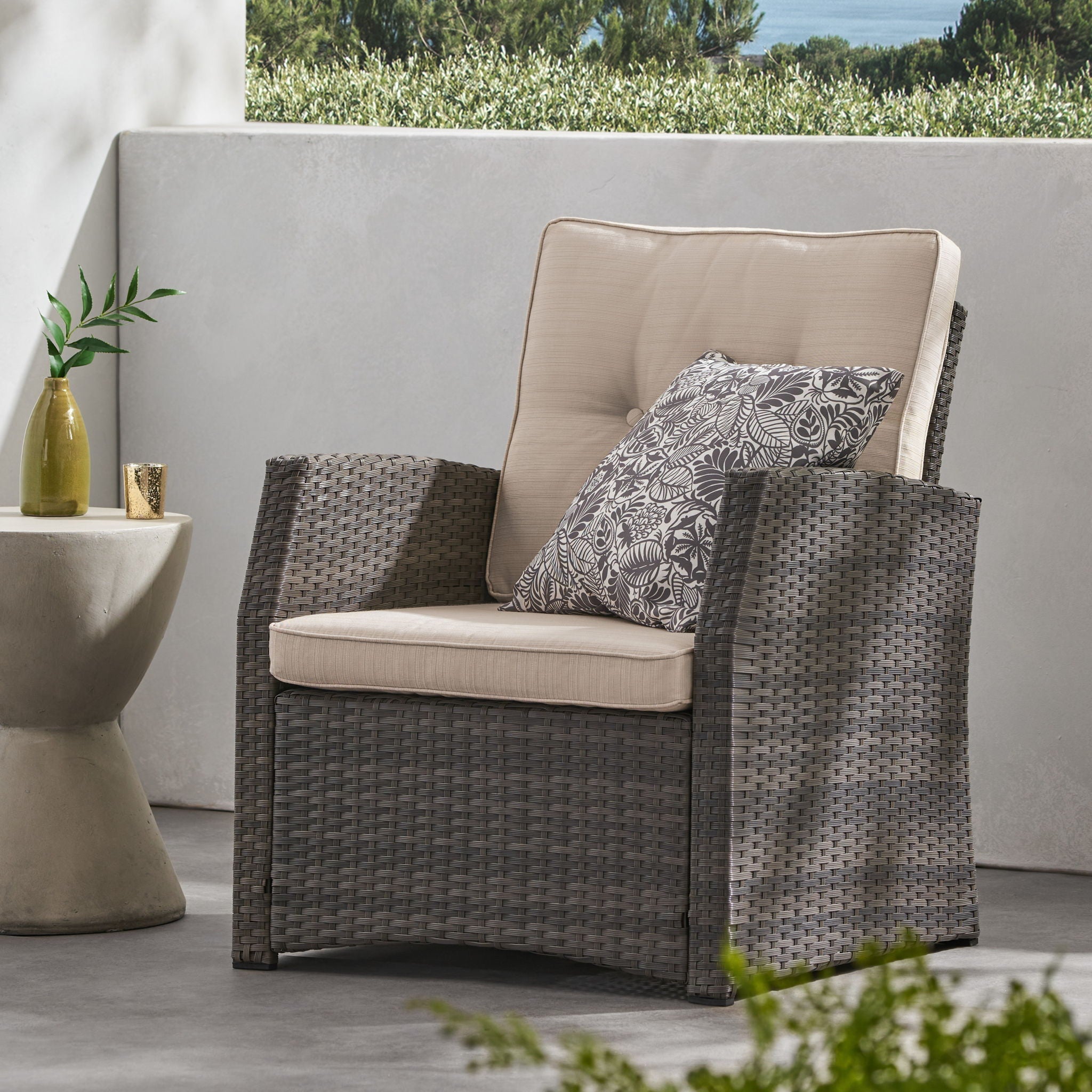 St Marta Single Sofa Outdoor Relaxation