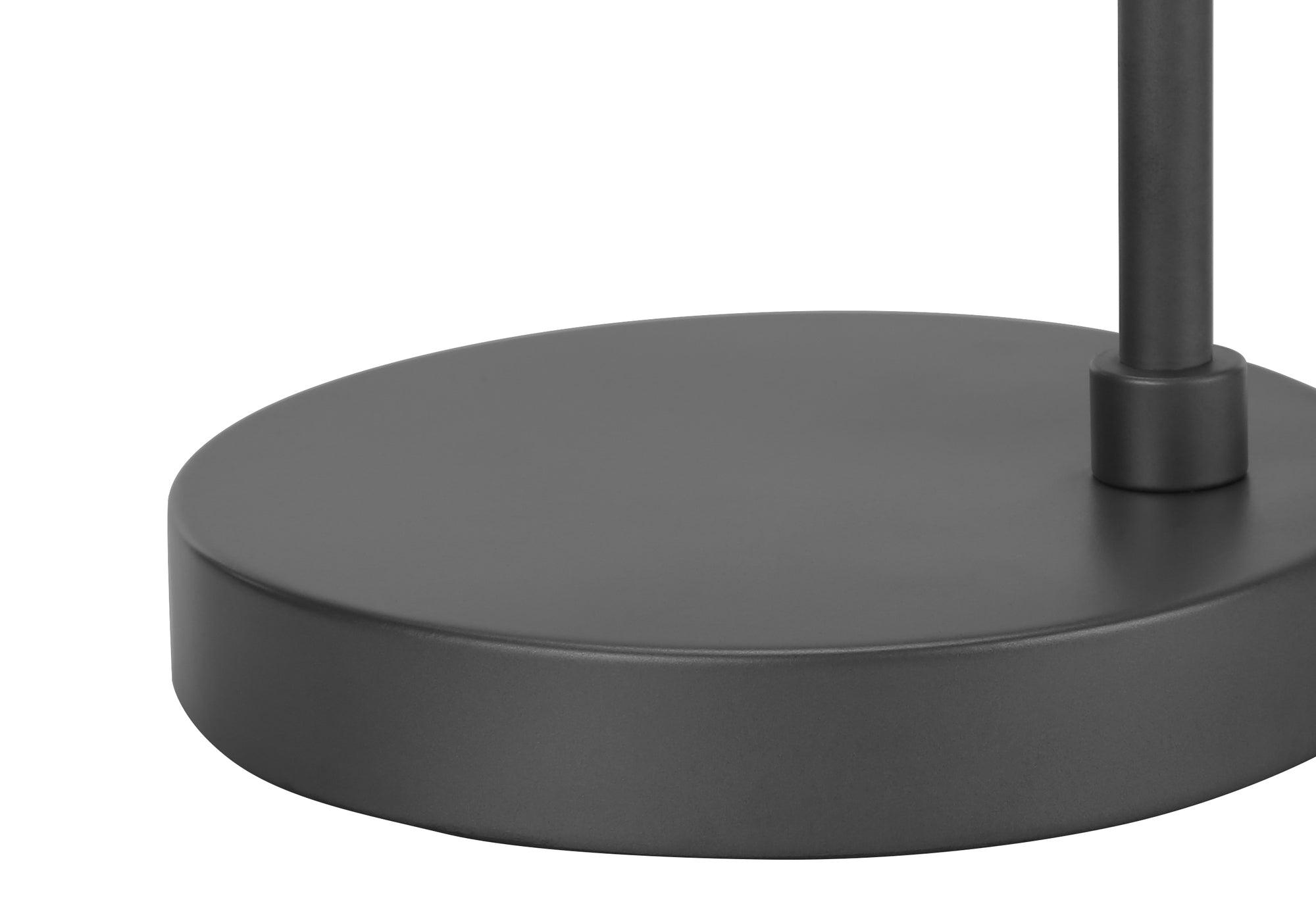 18" Table Lamp with USB Port