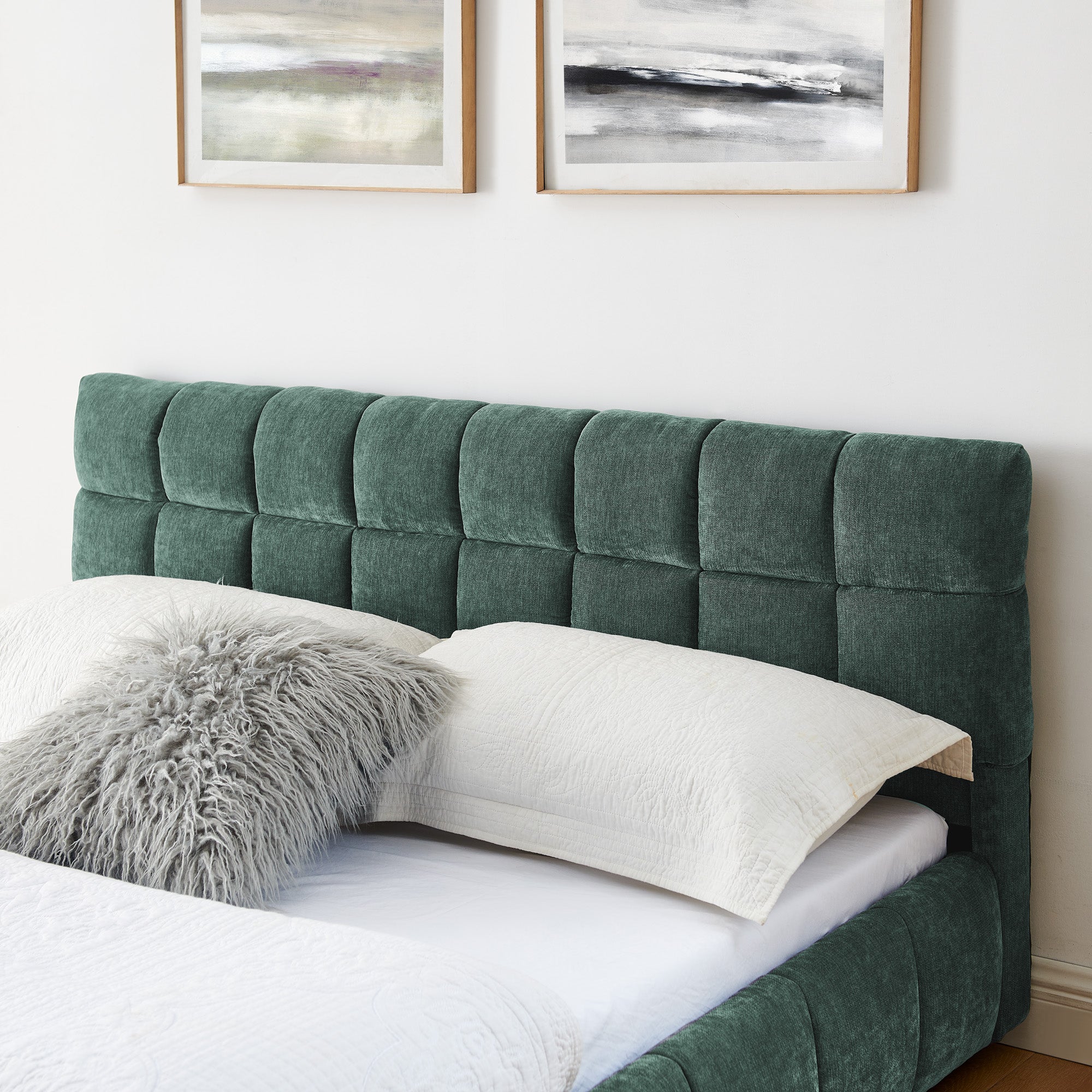 Queen Size Upholstered Bed