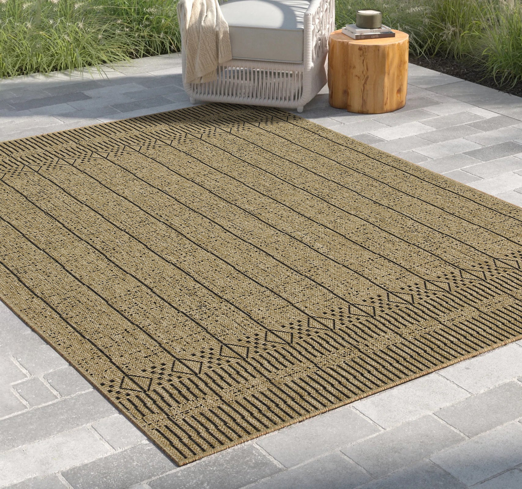 Earth GC_NTL1008 Jute/Black Area Rug