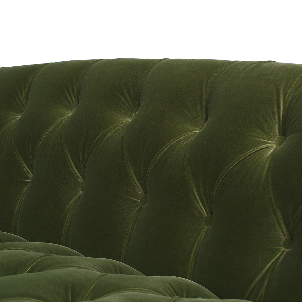 La Rosa Victorian Chesterfield Tufted Sofa - Olive